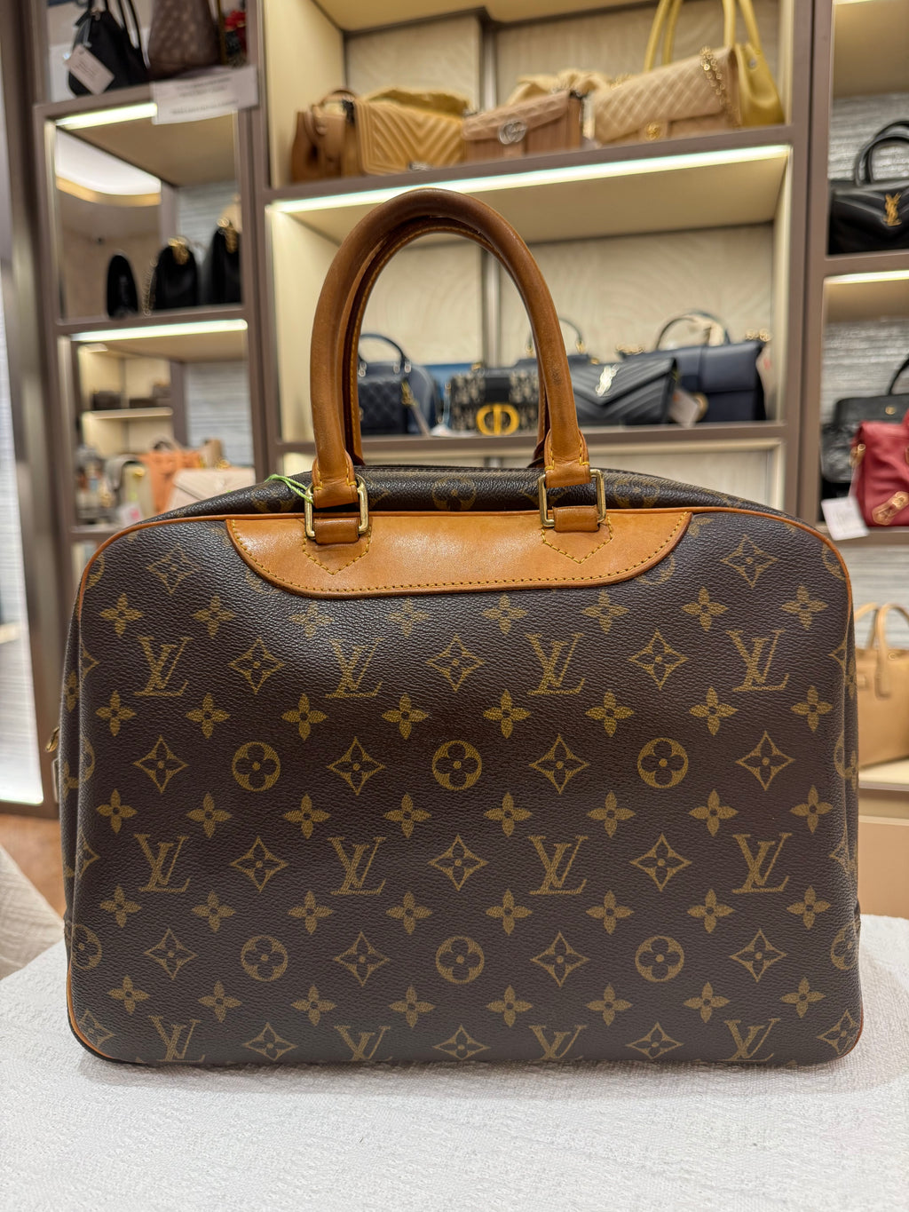 Louis Vuitton Deauville Monogram