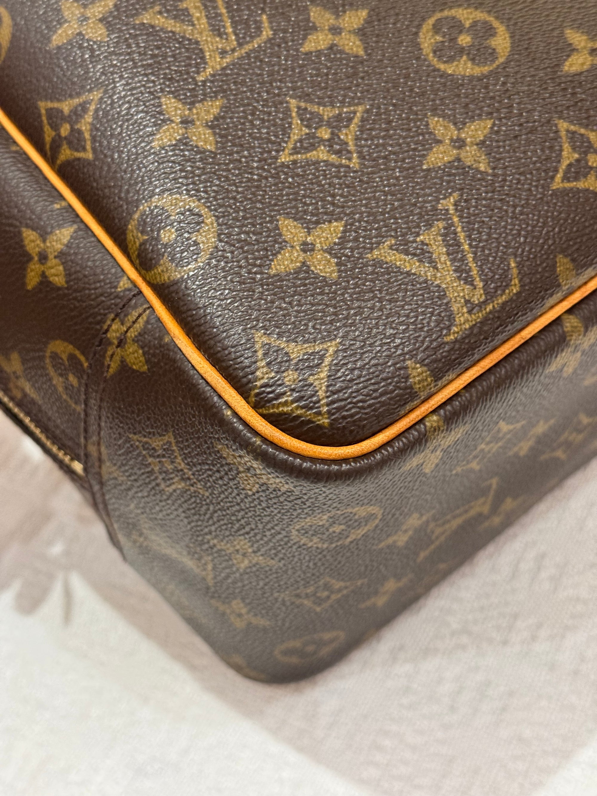 Louis Vuitton Deauville Monogram