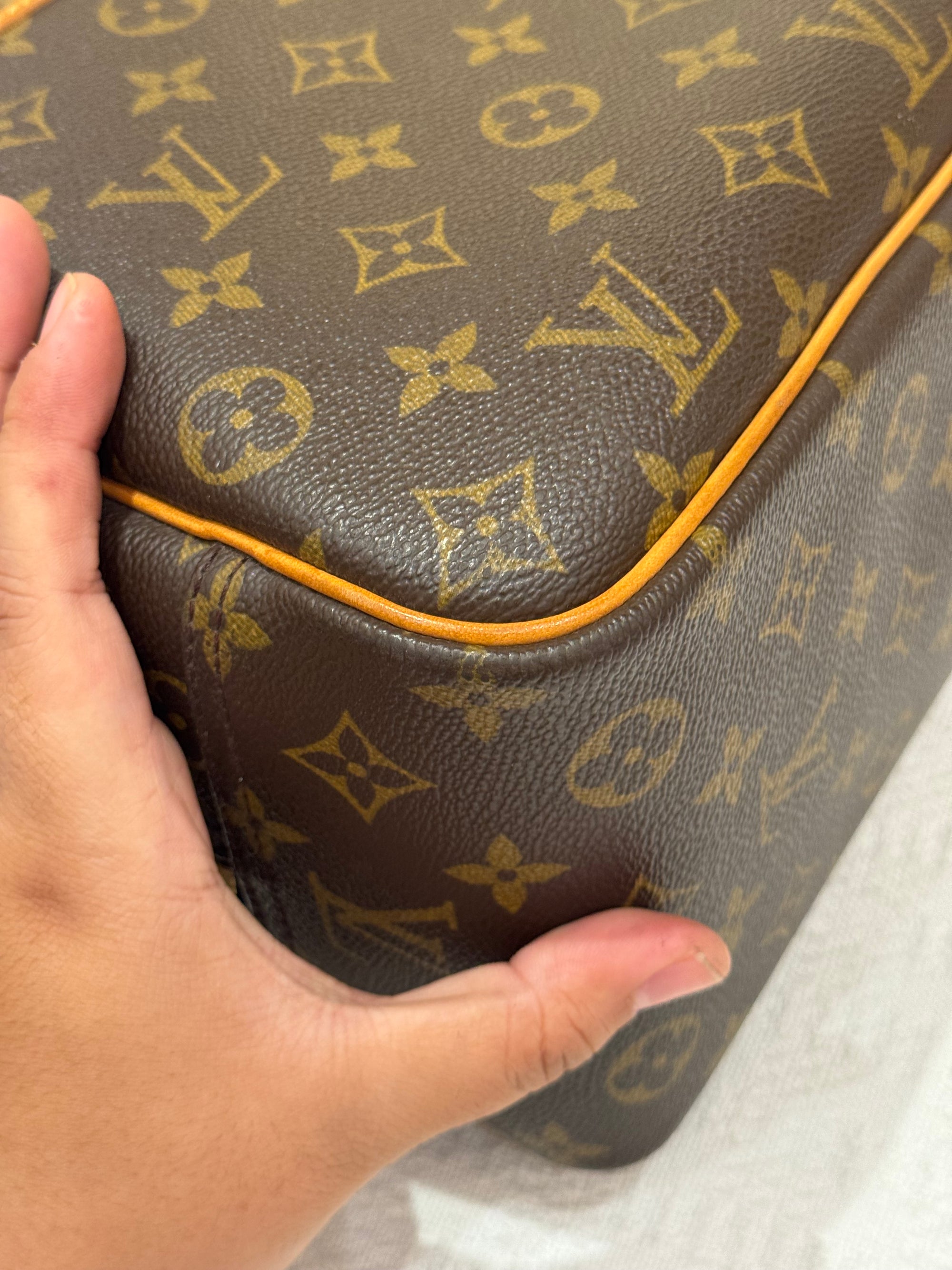 Louis Vuitton Deauville Monogram