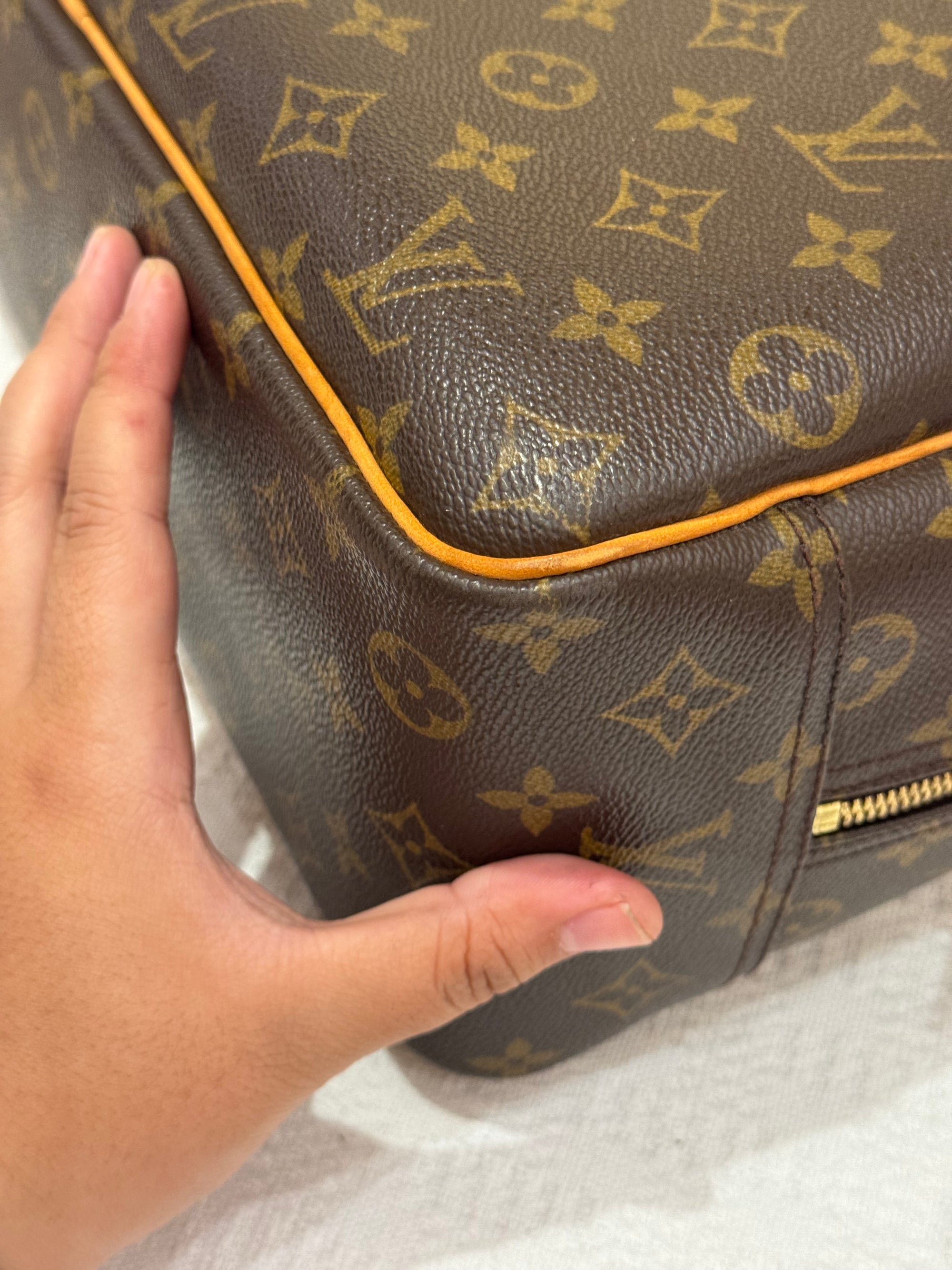 Louis Vuitton Deauville Monogram