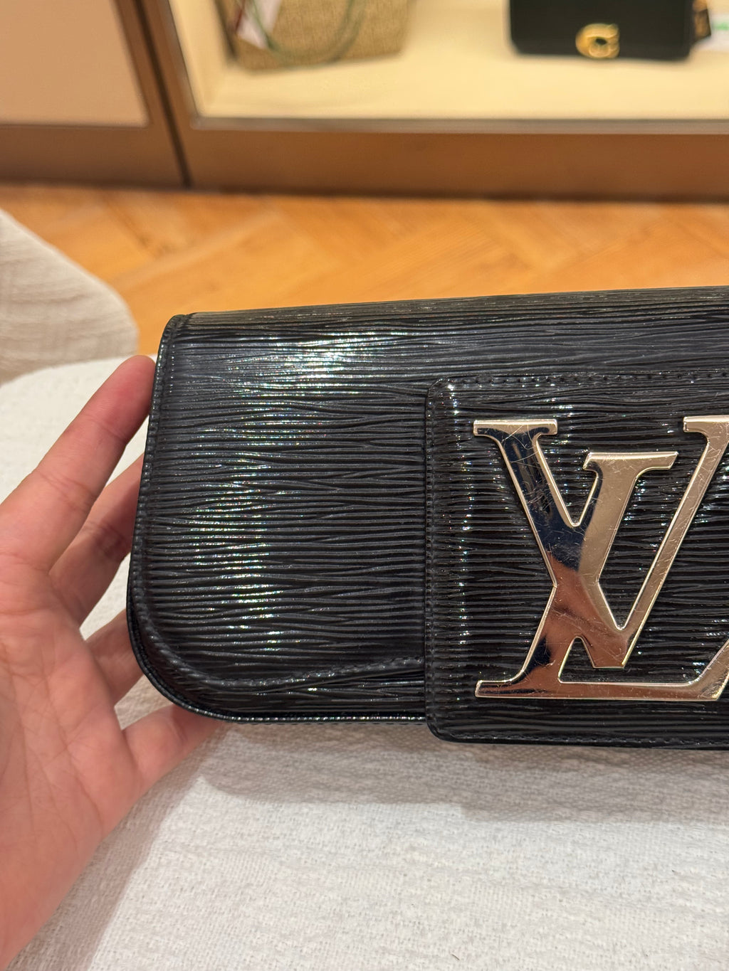 Louis Vuitton Sobe Epi Clutch