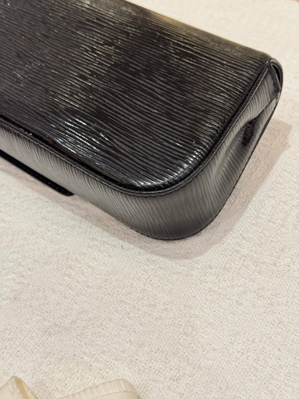 Louis Vuitton Sobe Epi Clutch