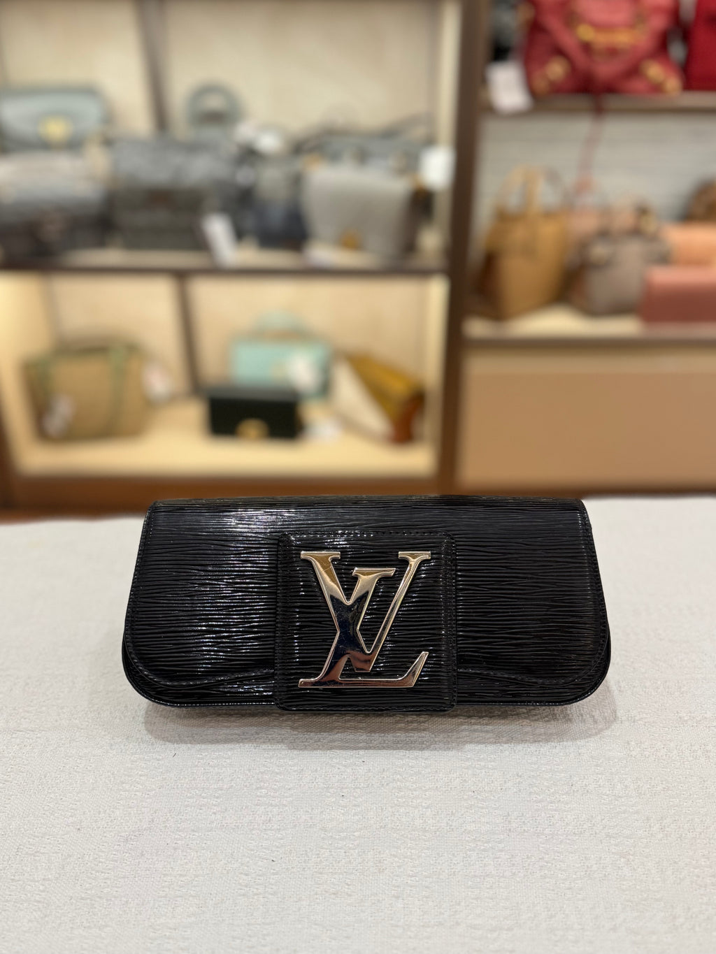 Louis Vuitton Sobe Epi Clutch