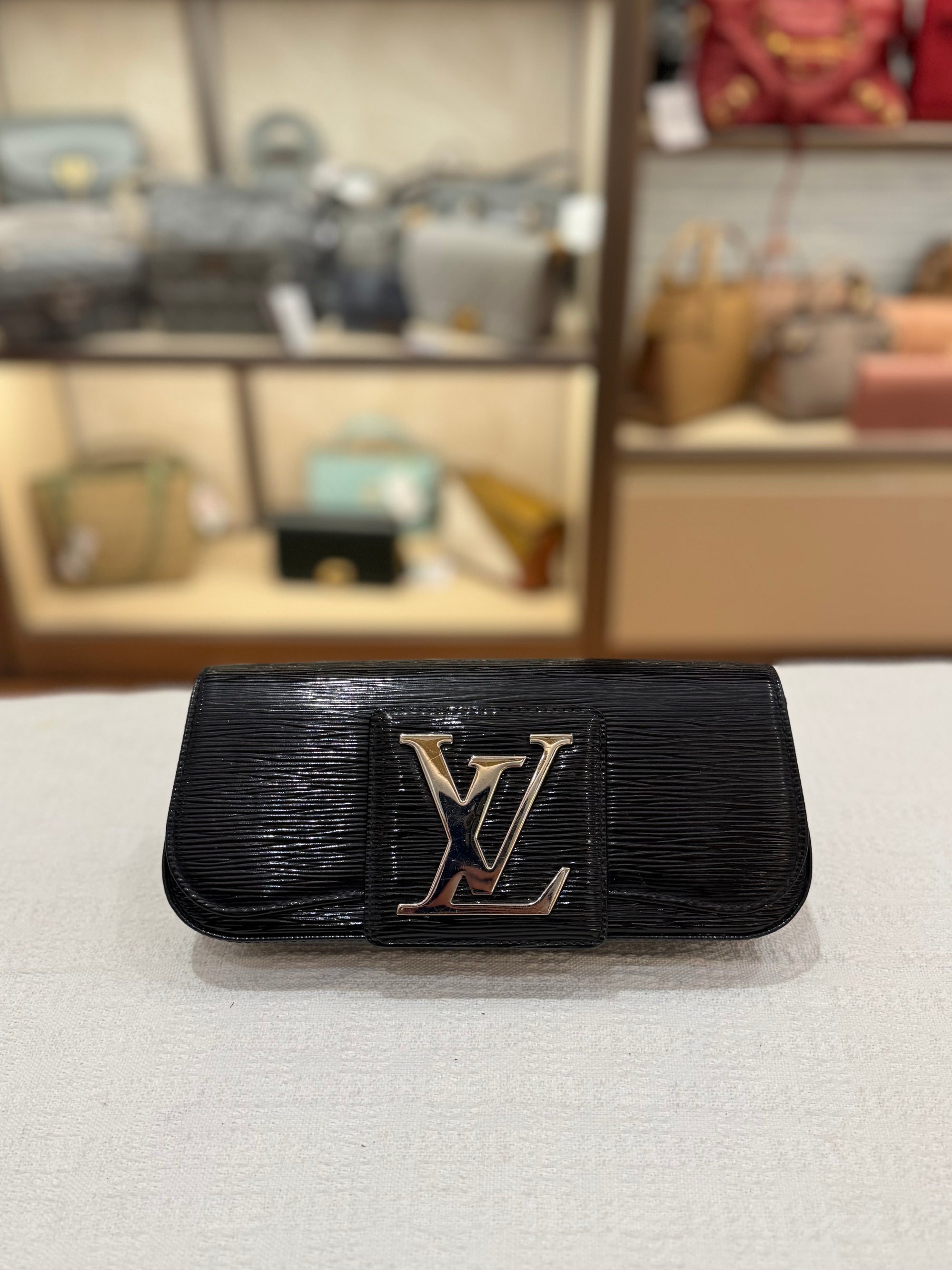 Louis Vuitton Sobe Epi Clutch