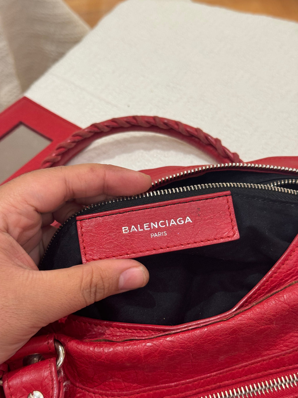Balenciaga Reguler Red Logo Strap