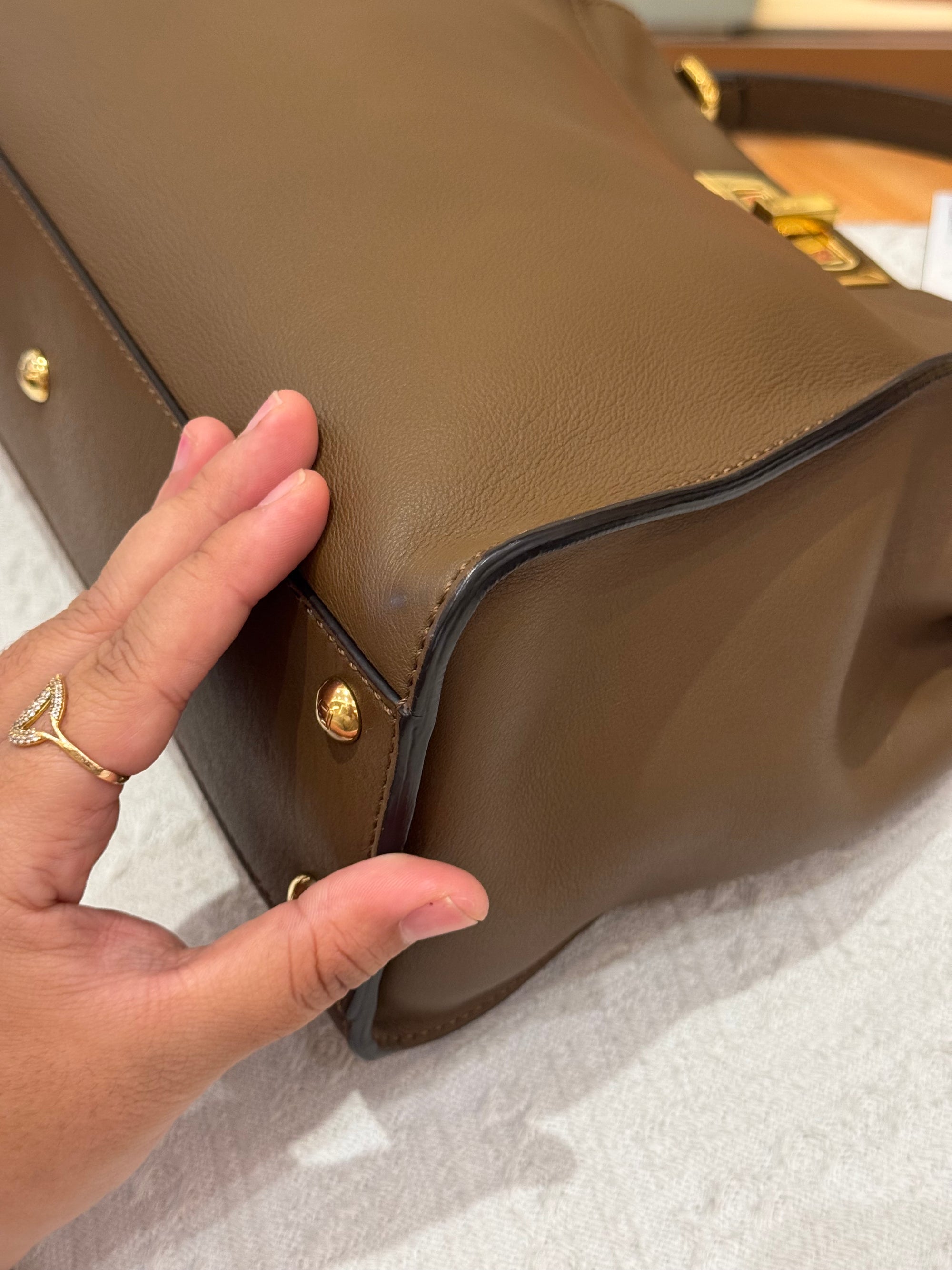 Fendi Peekaboo Medium Brown