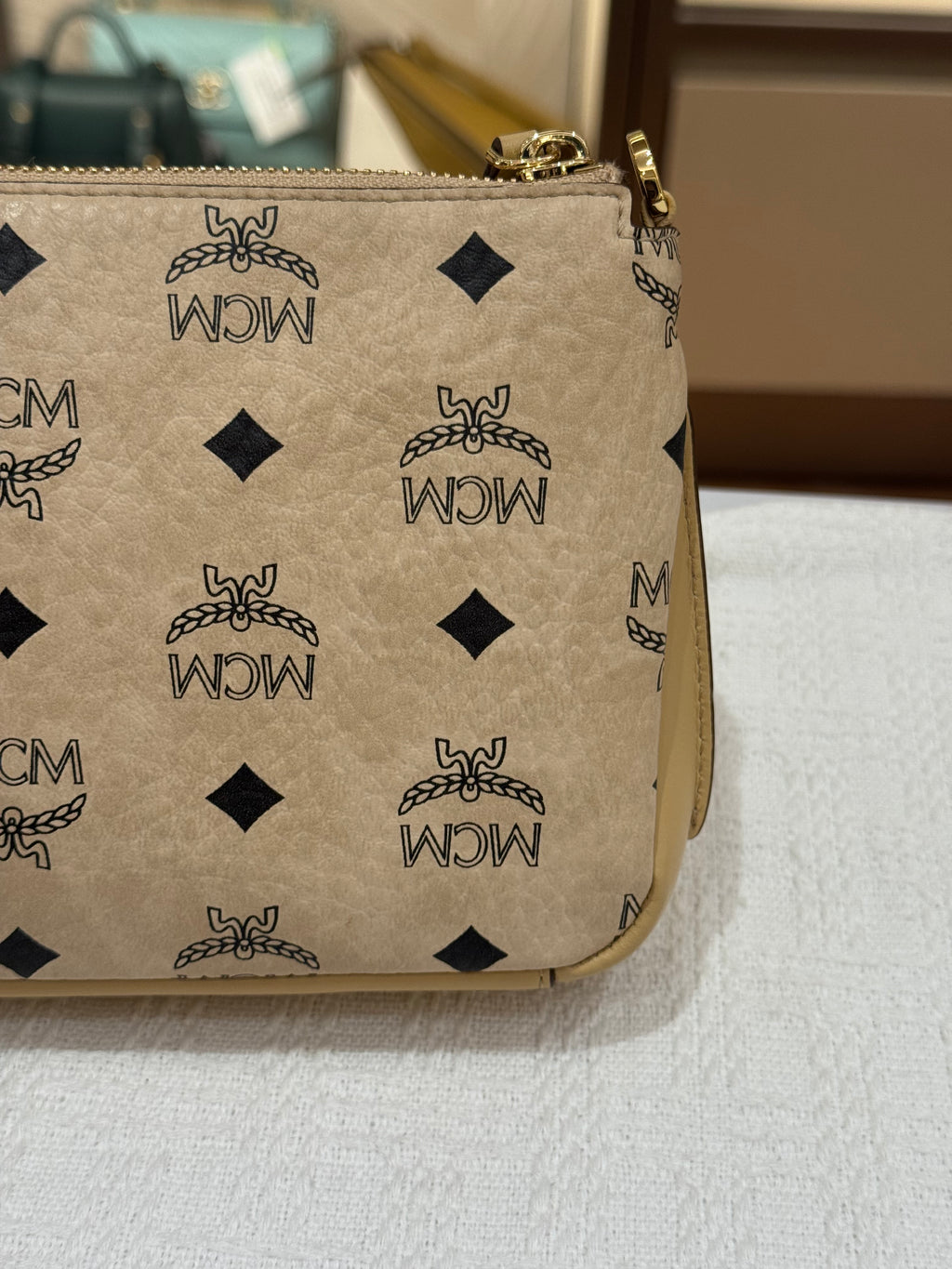MCM 2way Visetos Beige