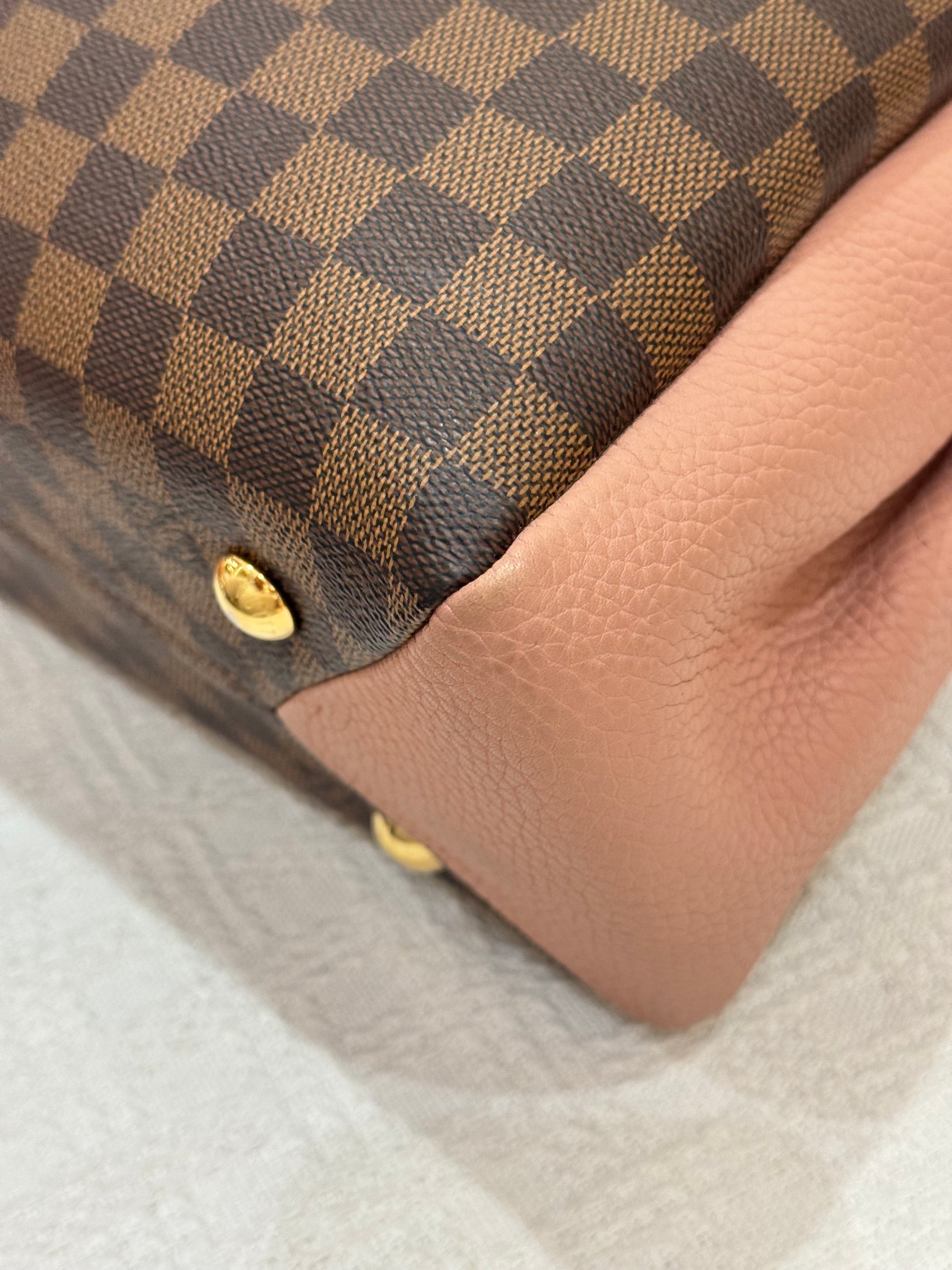 Louis Vuitton Britanny Damier Magnolia