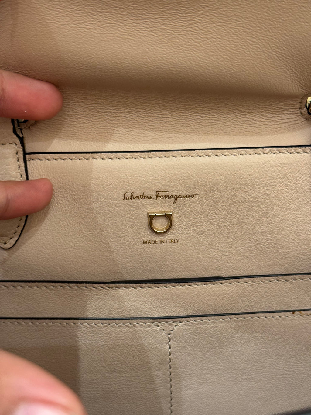 Salvatore Ferragamo Sofia Light Pink