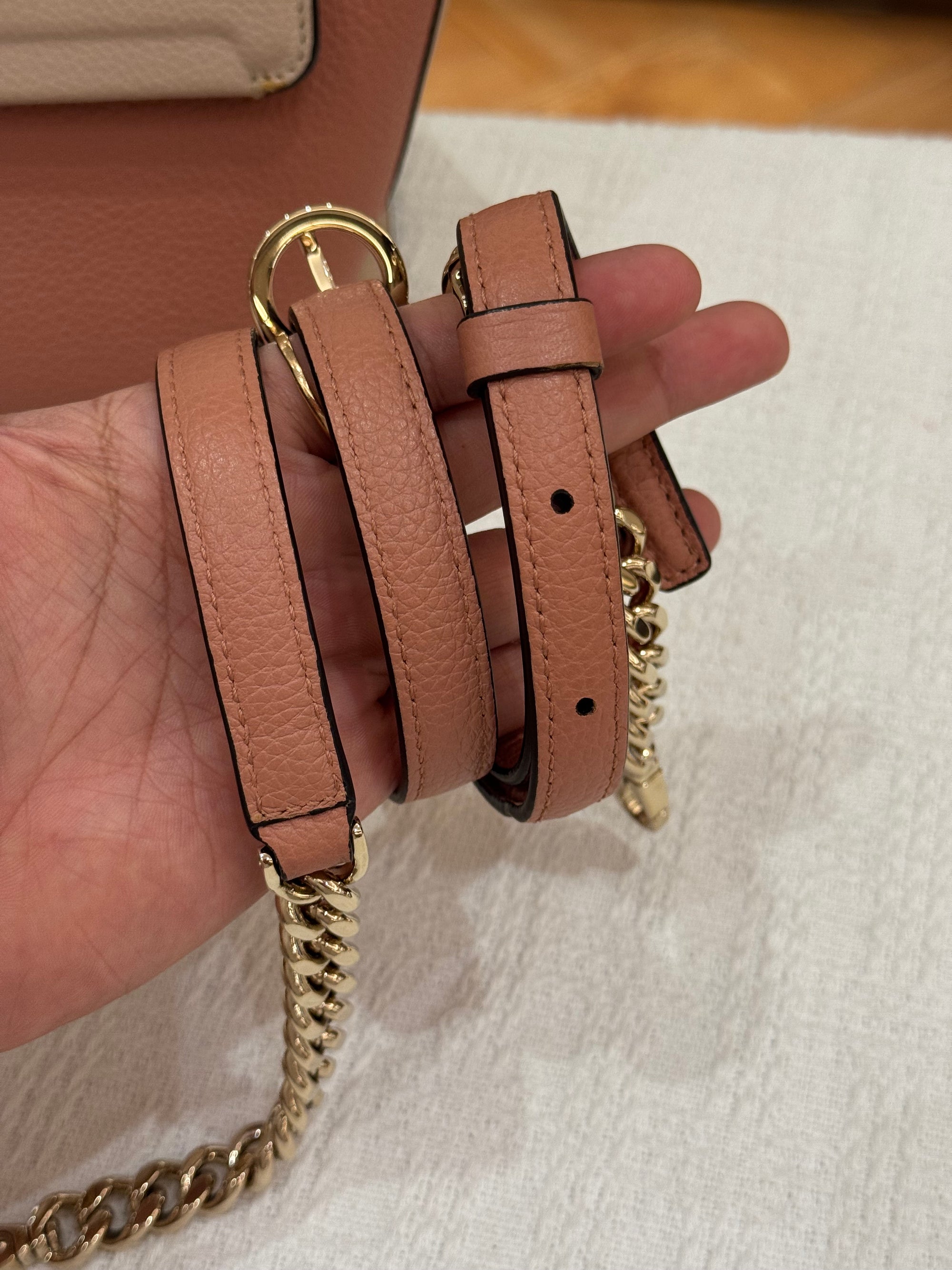 Salvatore Ferragamo Sofia Light Pink