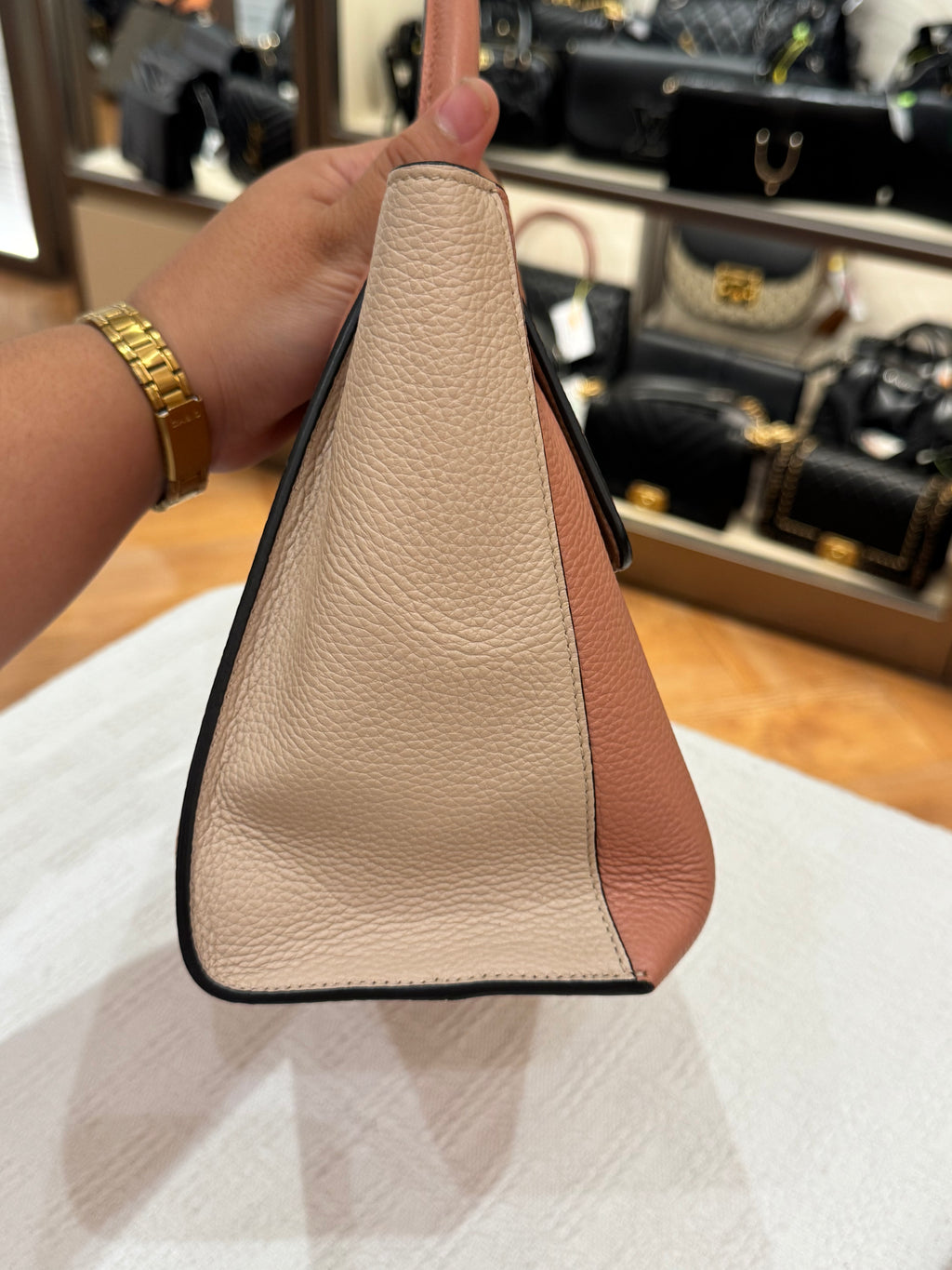 Salvatore Ferragamo Sofia Light Pink
