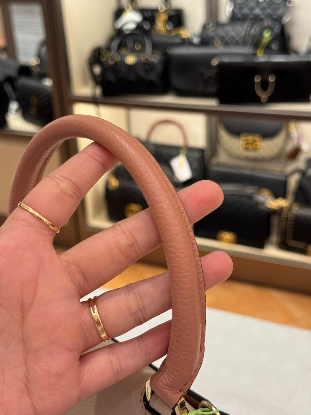 Salvatore Ferragamo Sofia Light Pink