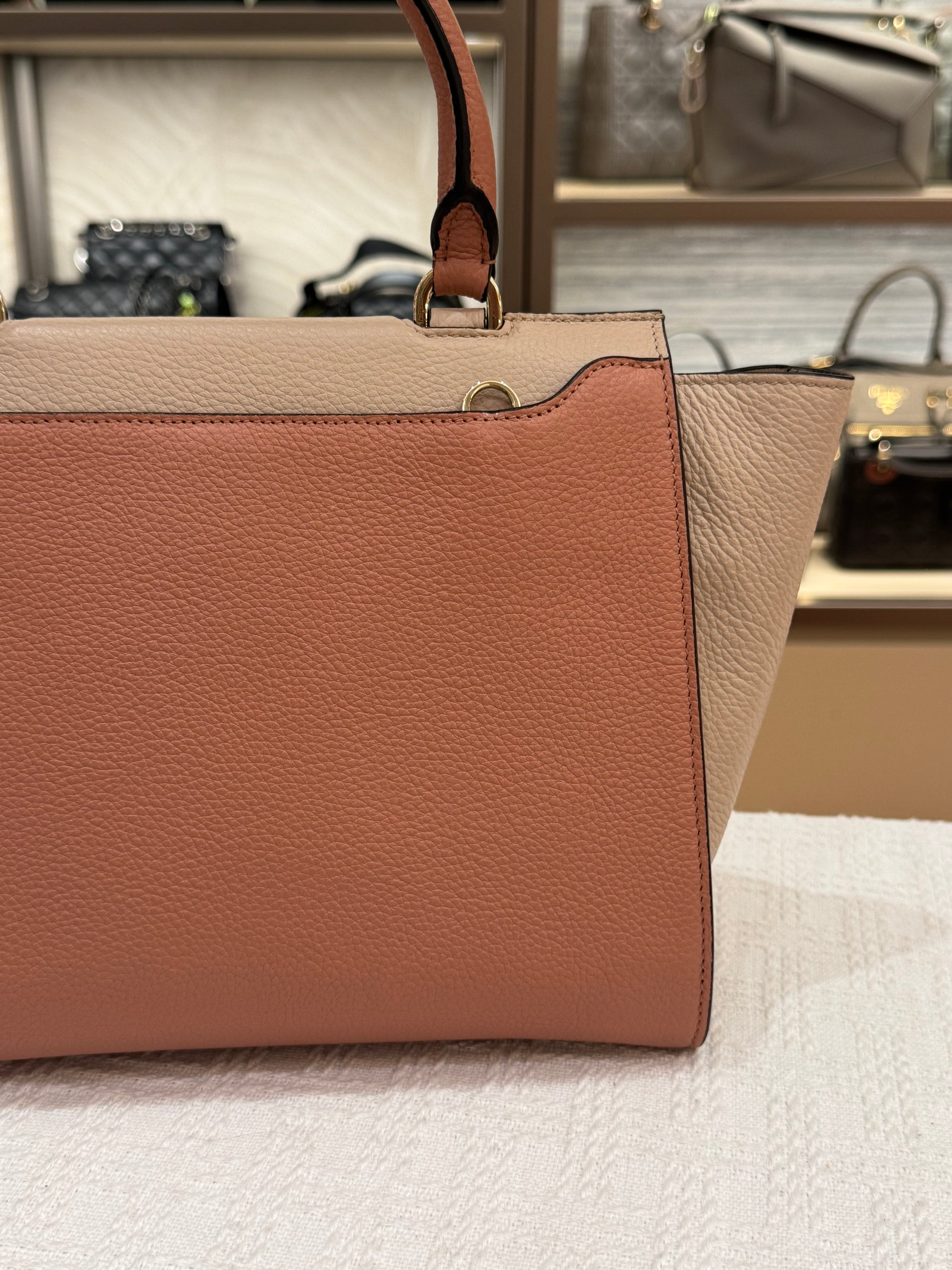 Salvatore Ferragamo Sofia Light Pink