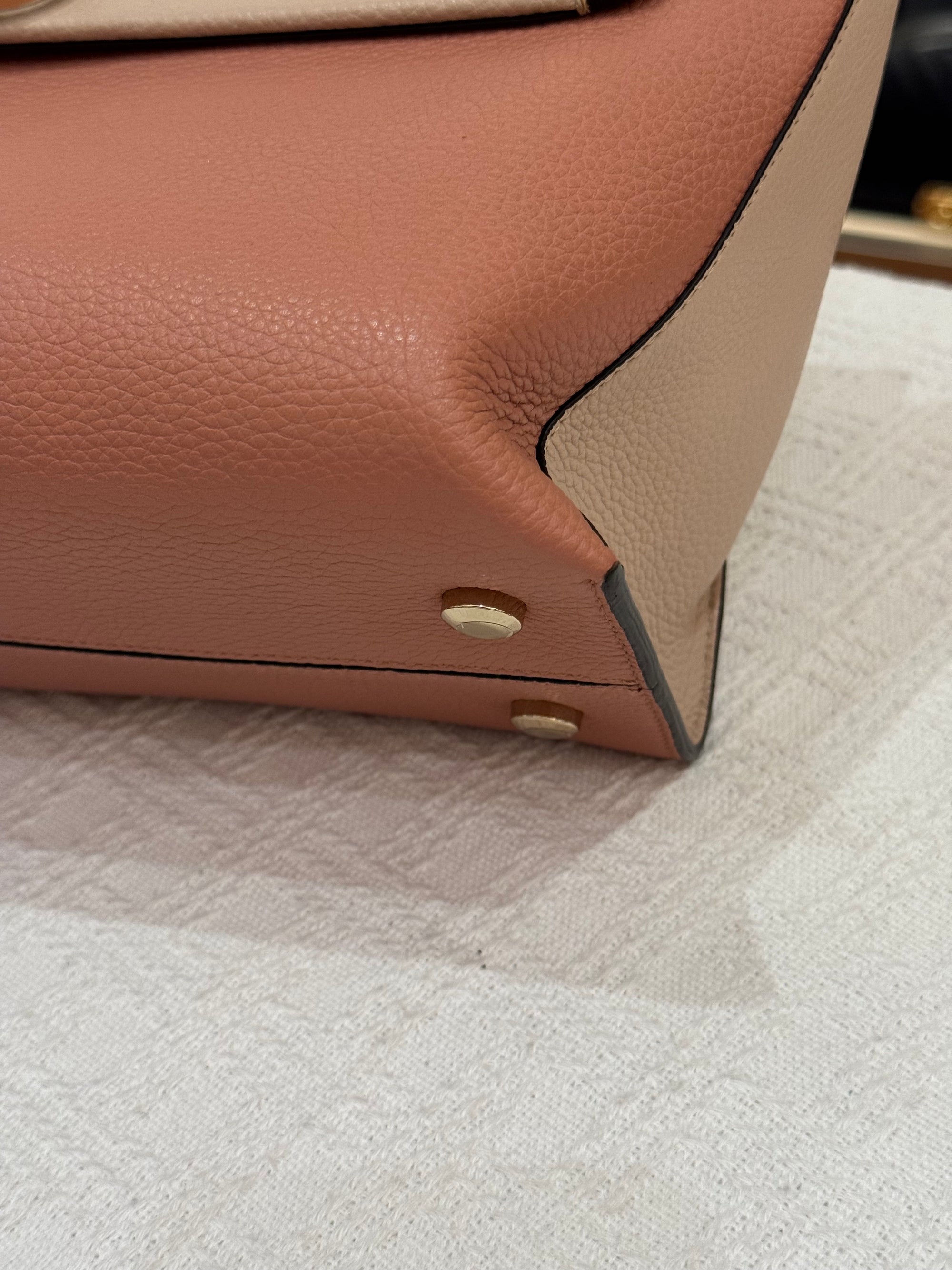 Salvatore Ferragamo Sofia Light Pink