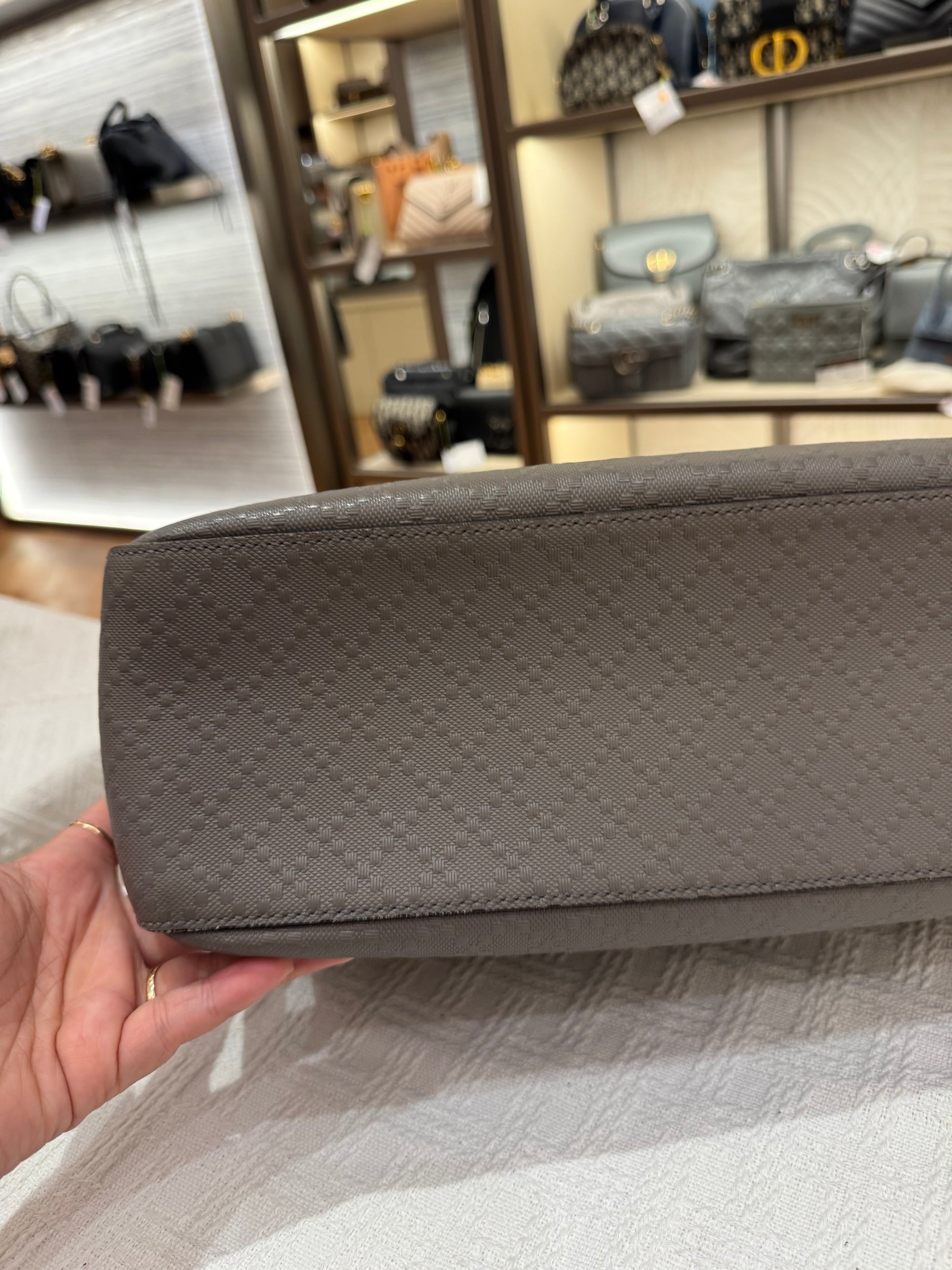 Gucci Mesenger Grey