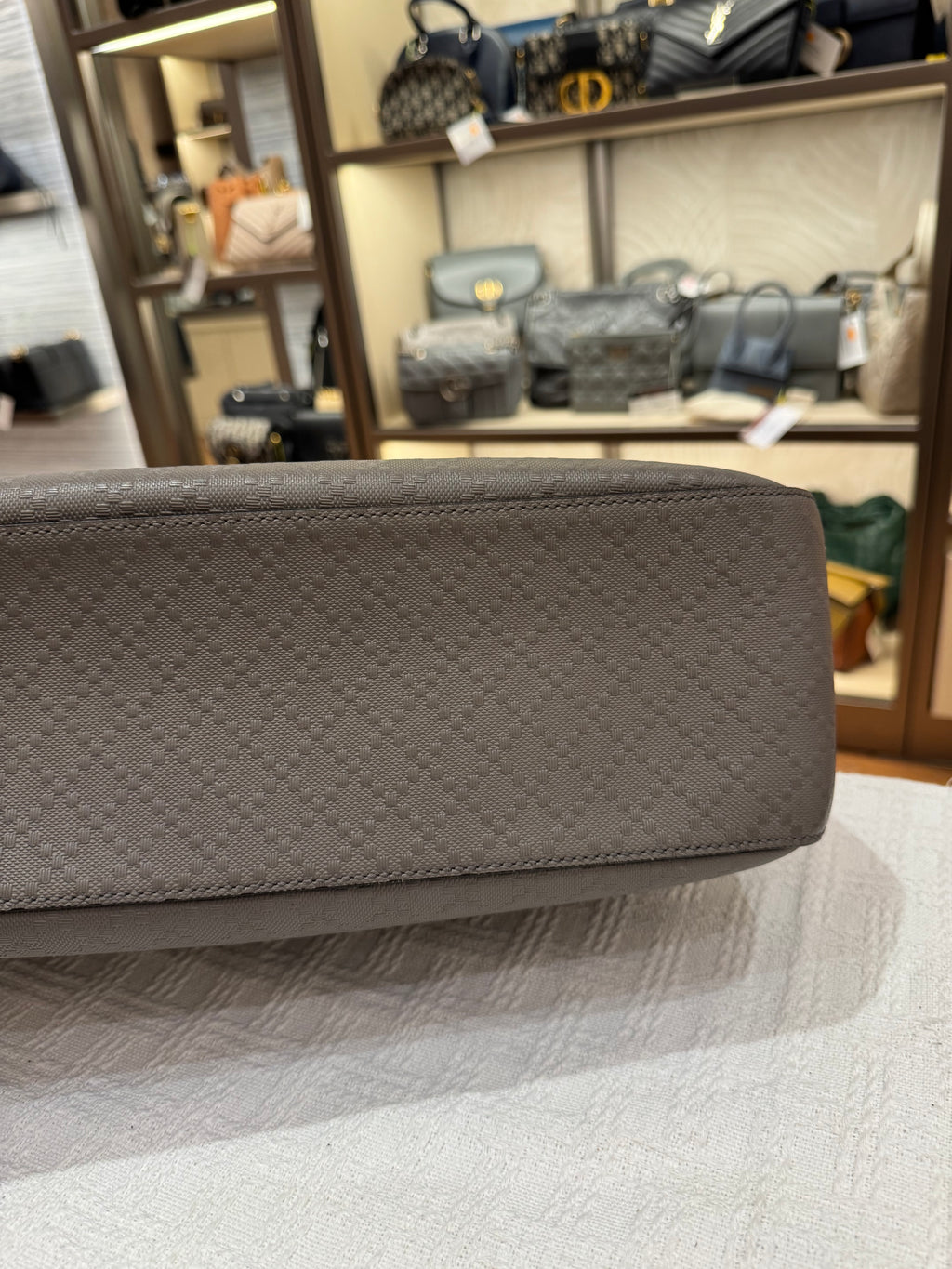 Gucci Mesenger Grey
