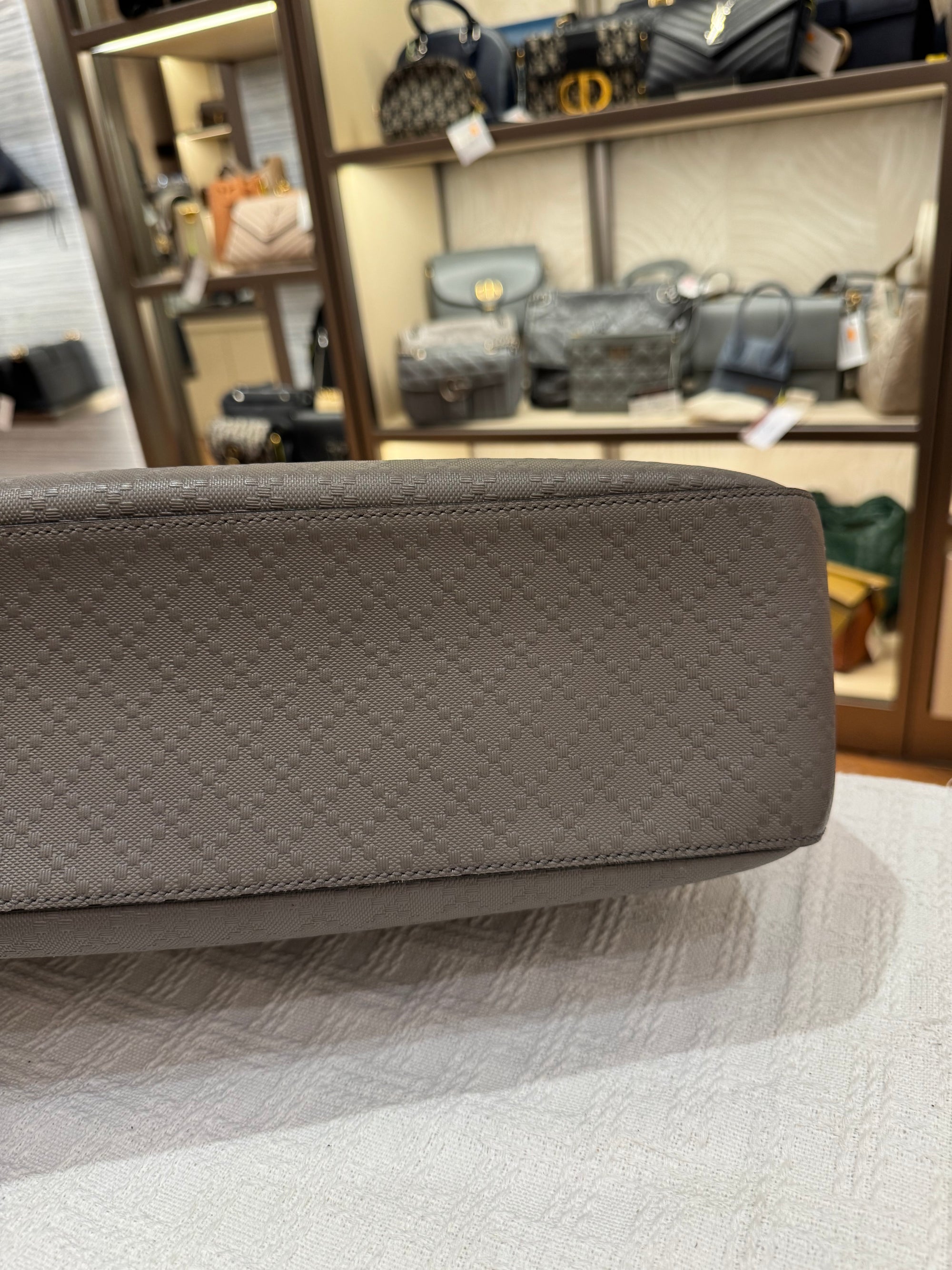 Gucci Mesenger Grey