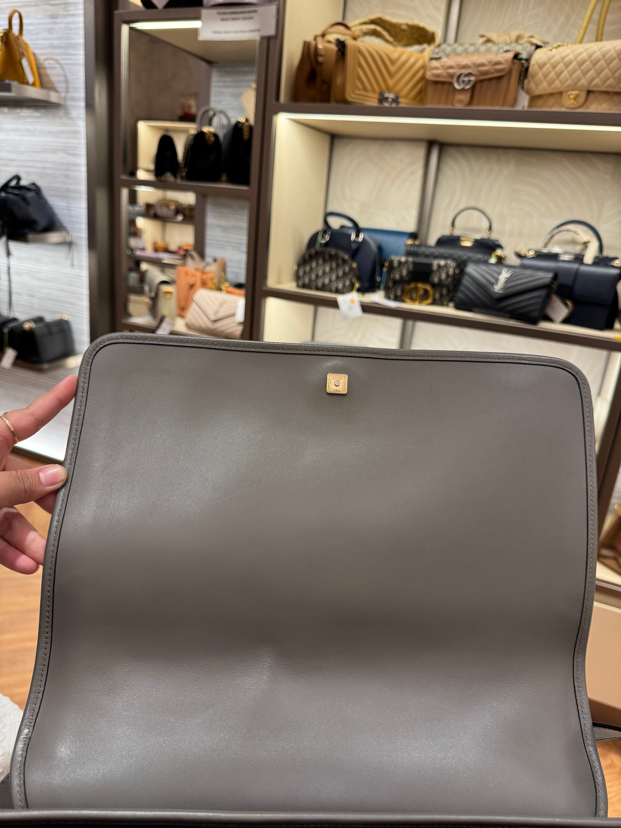 Gucci Mesenger Grey