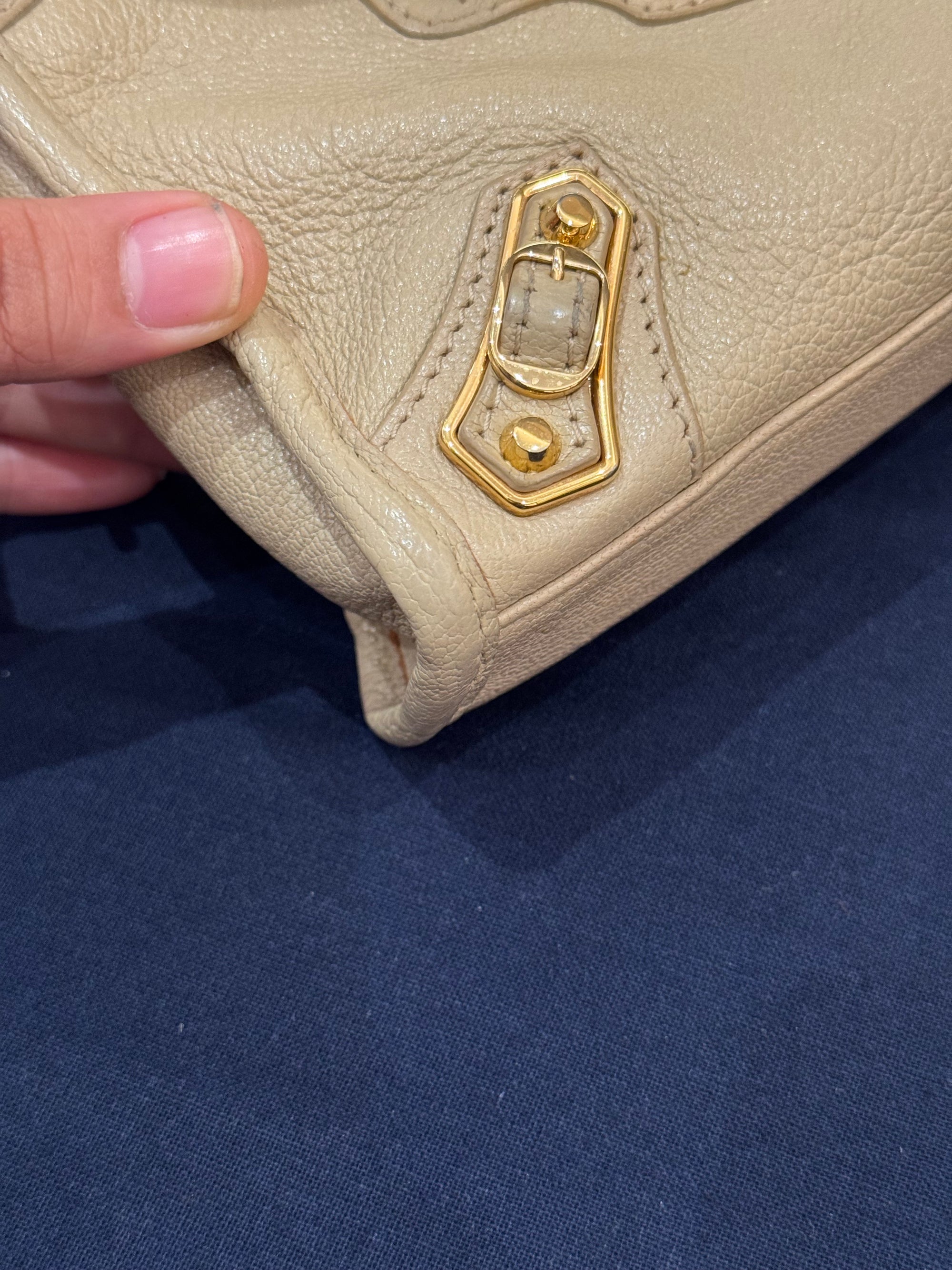 Balenciaga Nano City
