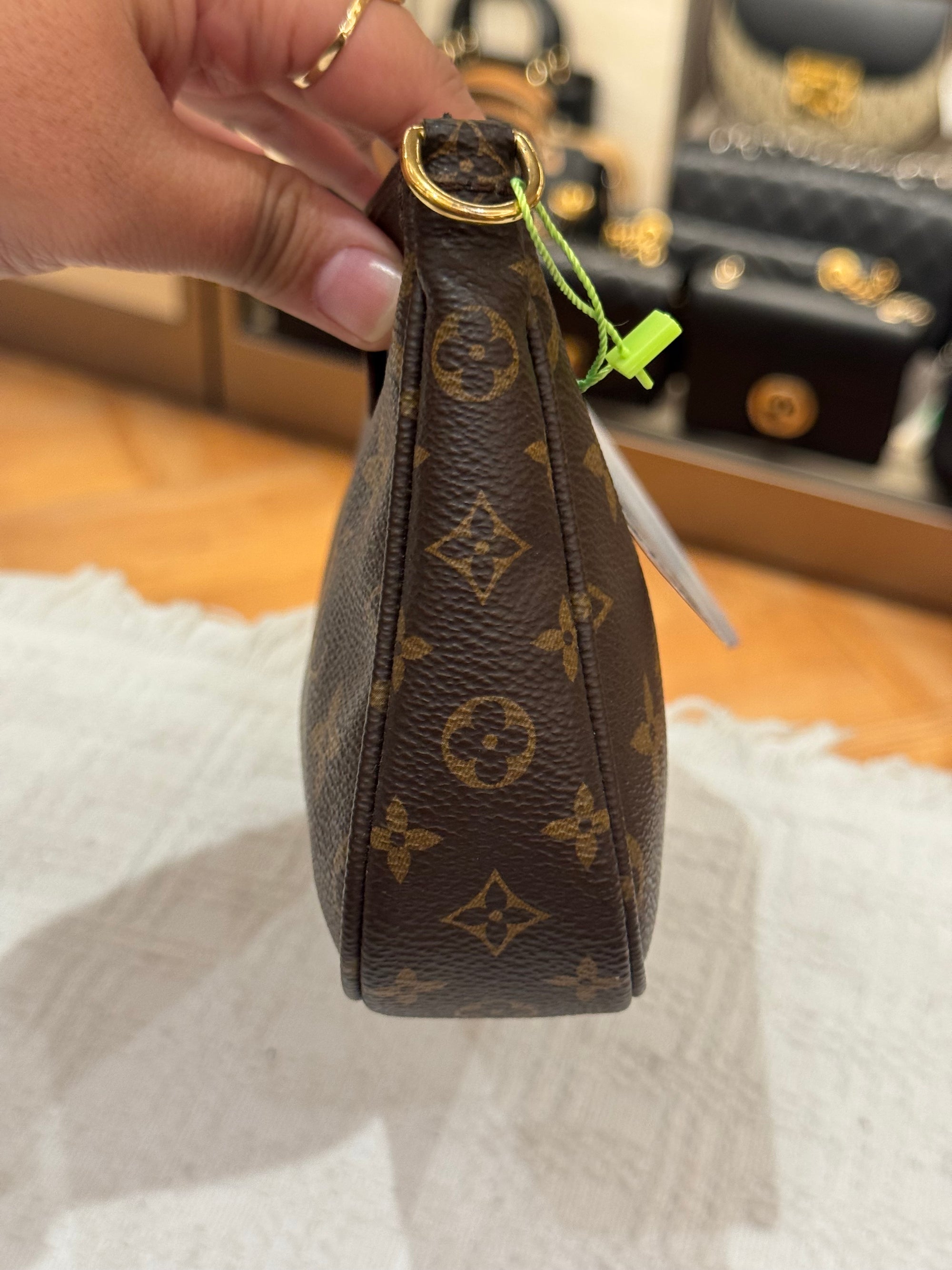 Louis Vuitton Multi Pochette Monogram