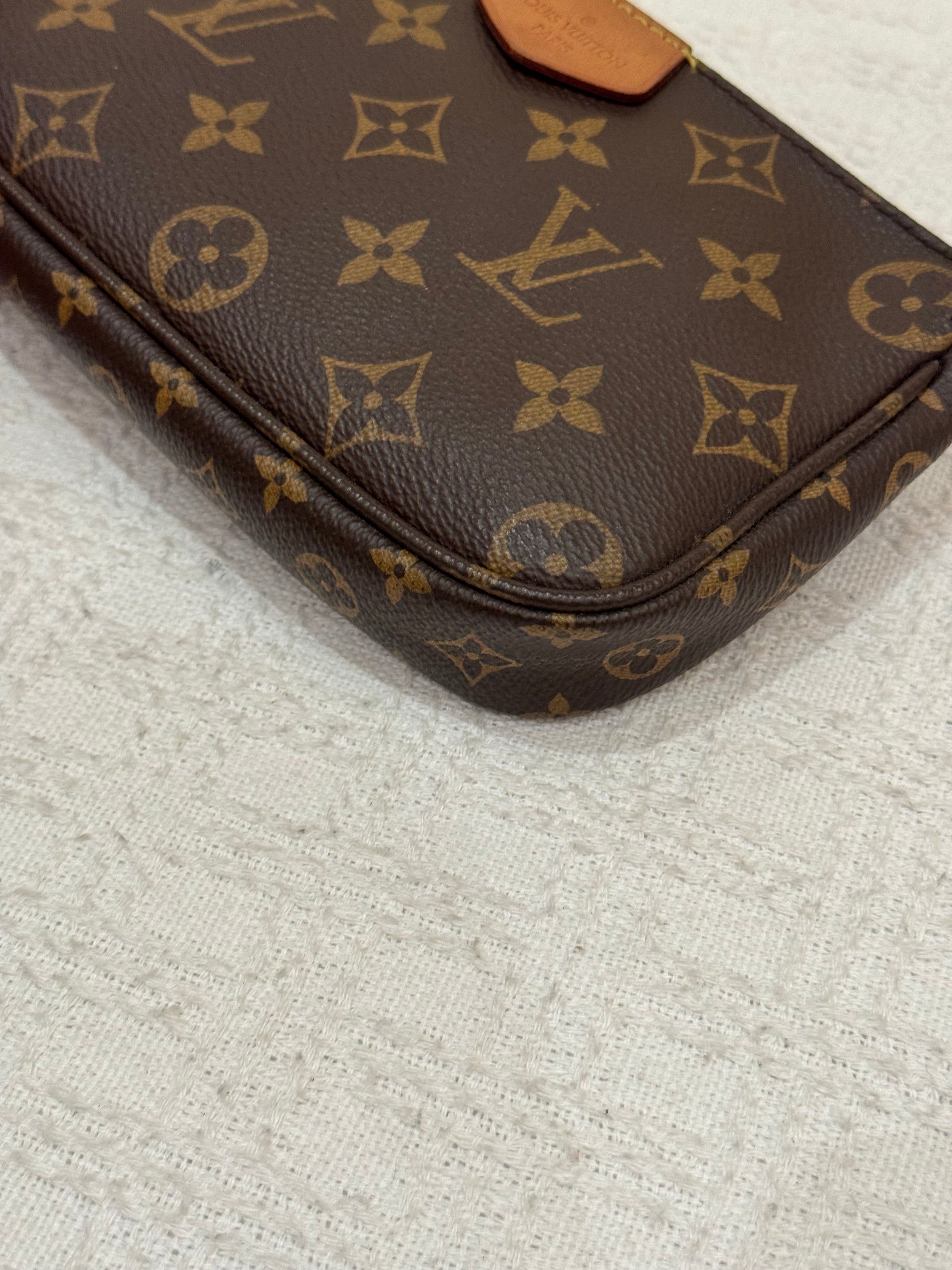 Louis Vuitton Multi Pochette Monogram