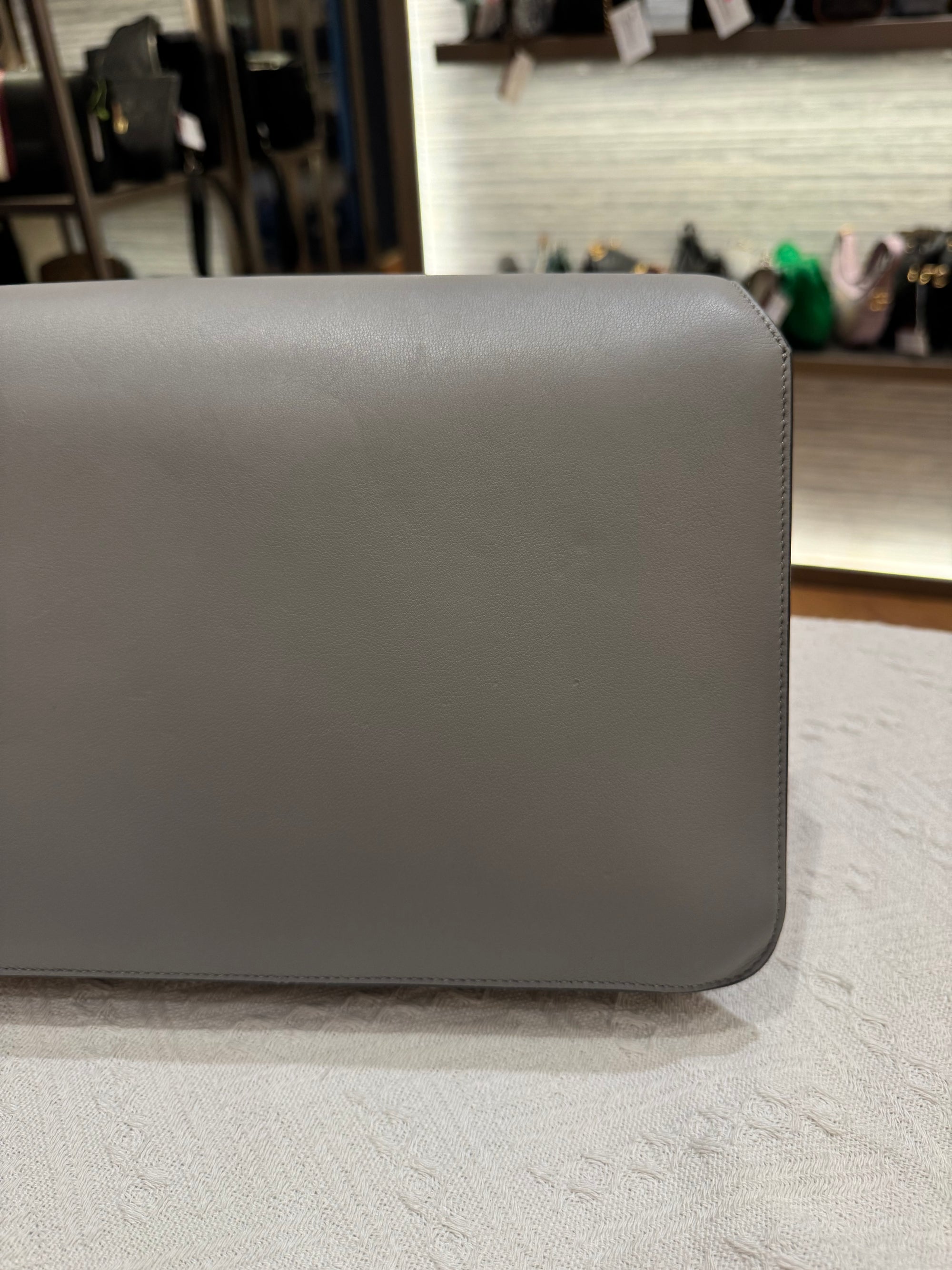 Salvatore Ferragamo Joanne Flap