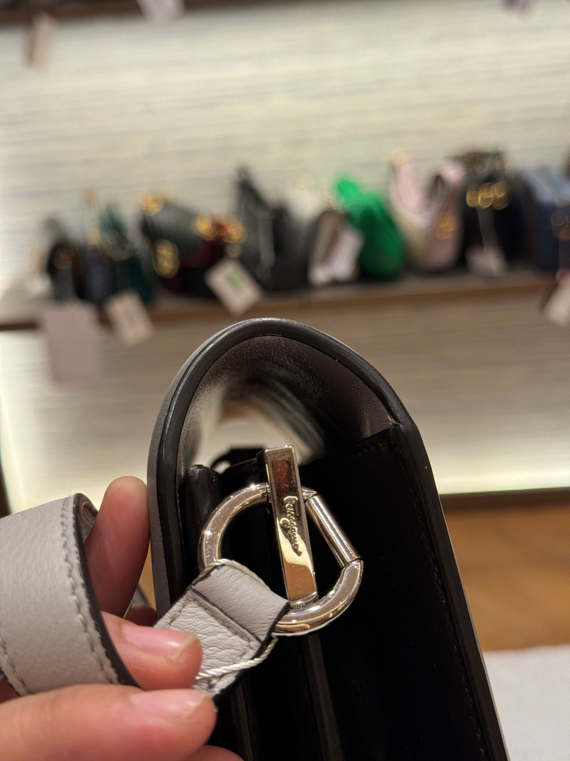 Salvatore Ferragamo Joanne Flap