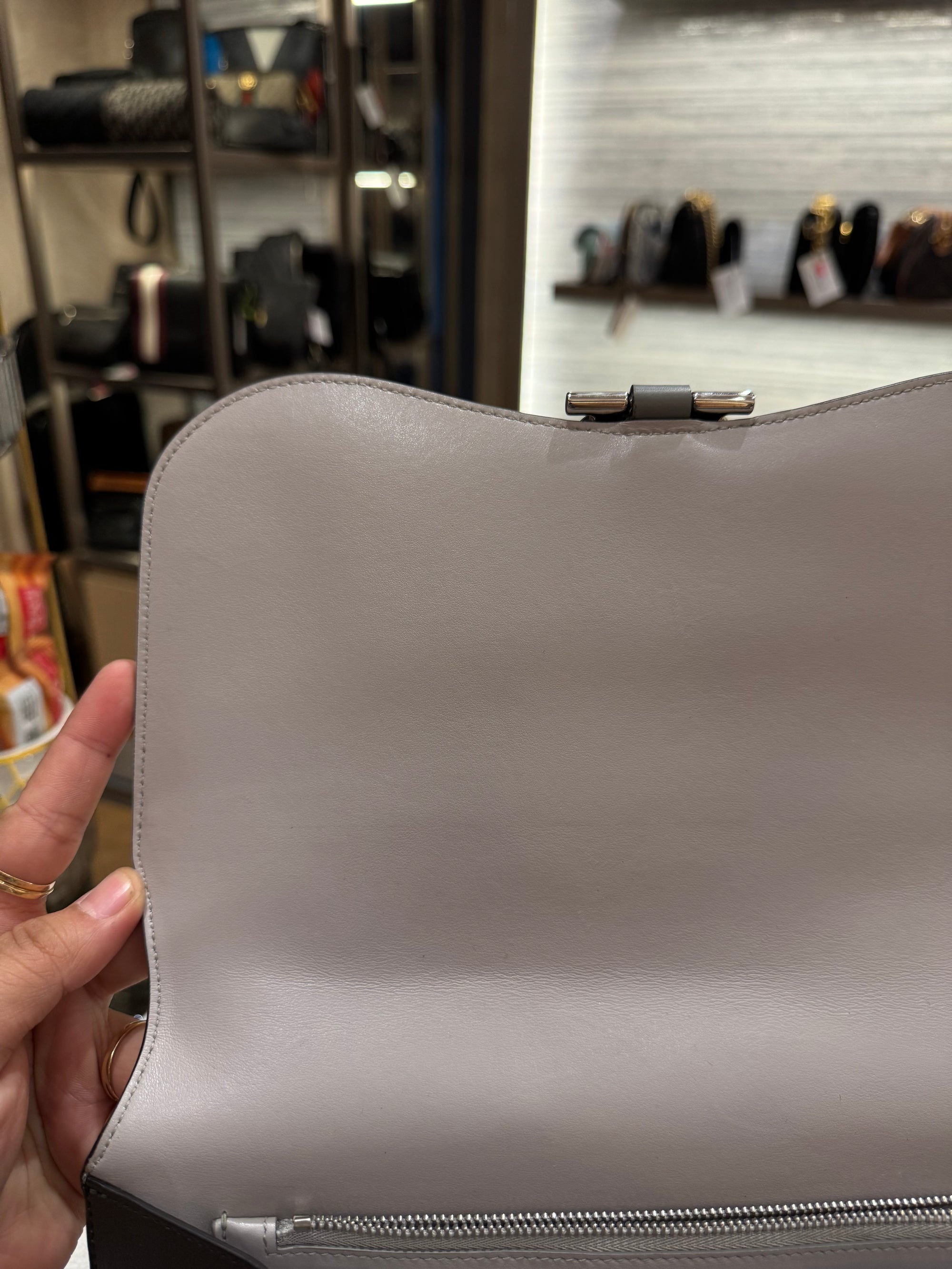 Salvatore Ferragamo Joanne Flap