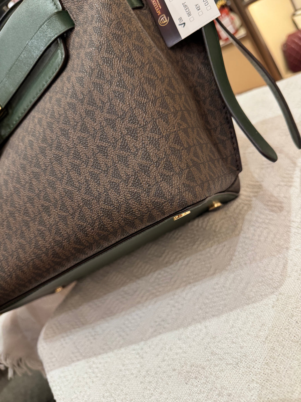 Michael Kors Hamilton Signature