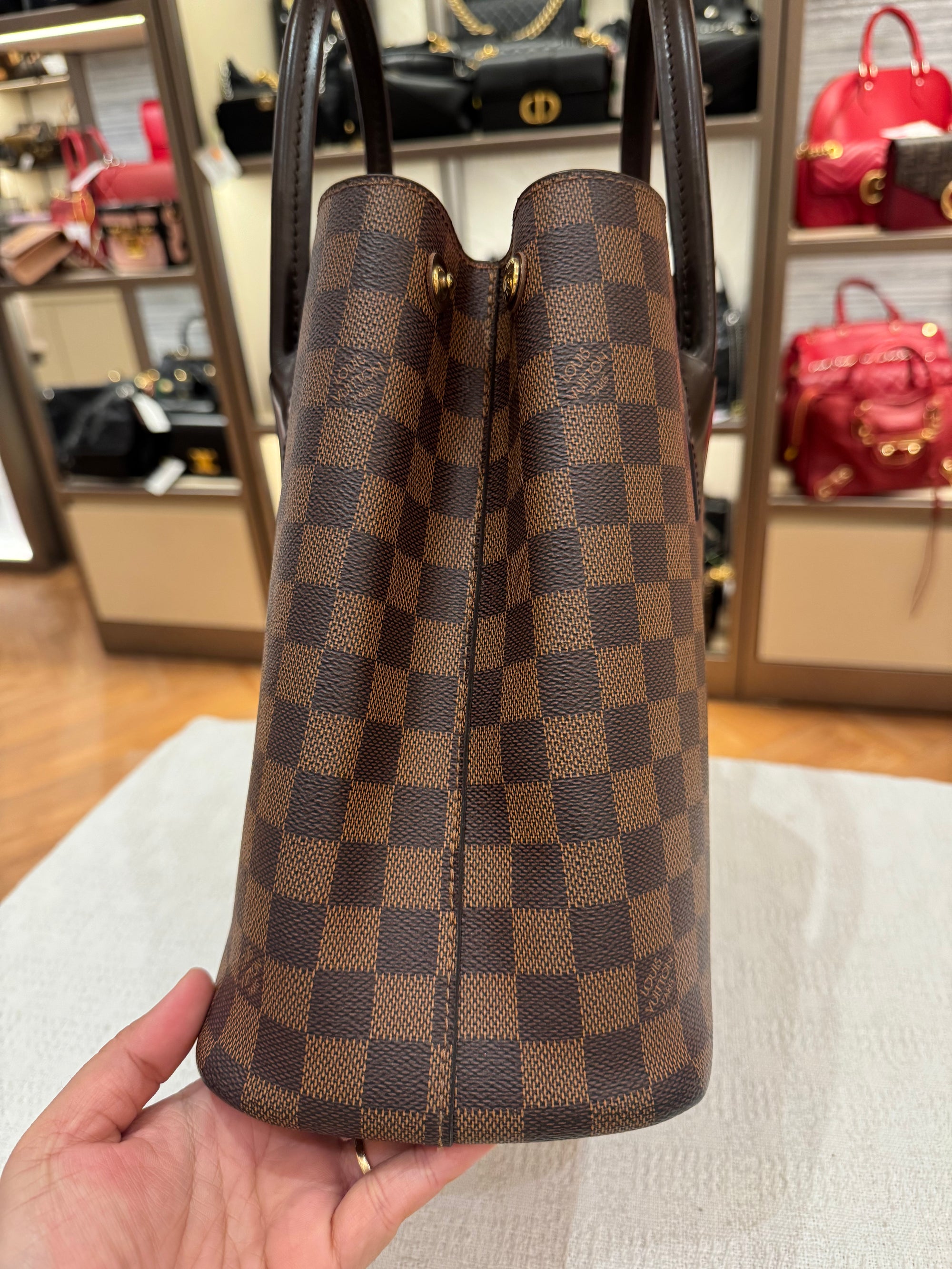 Louis Vuitton Kensington Damier