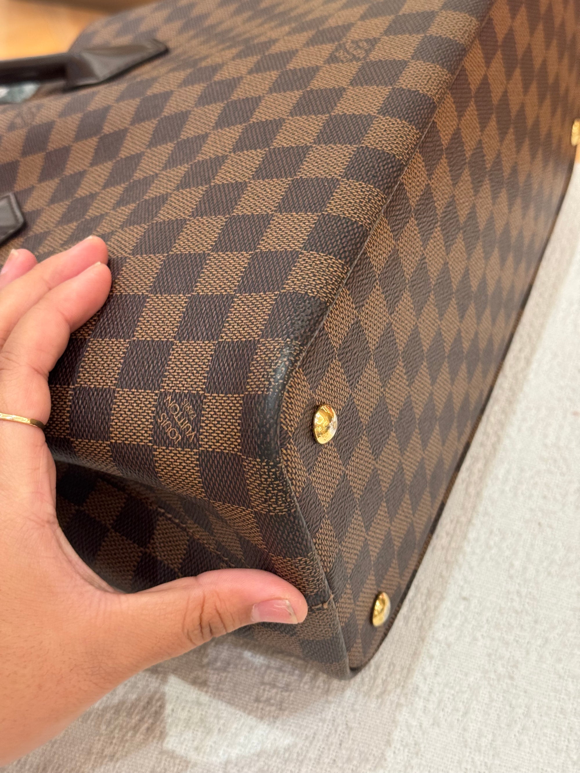 Louis Vuitton Kensington Damier