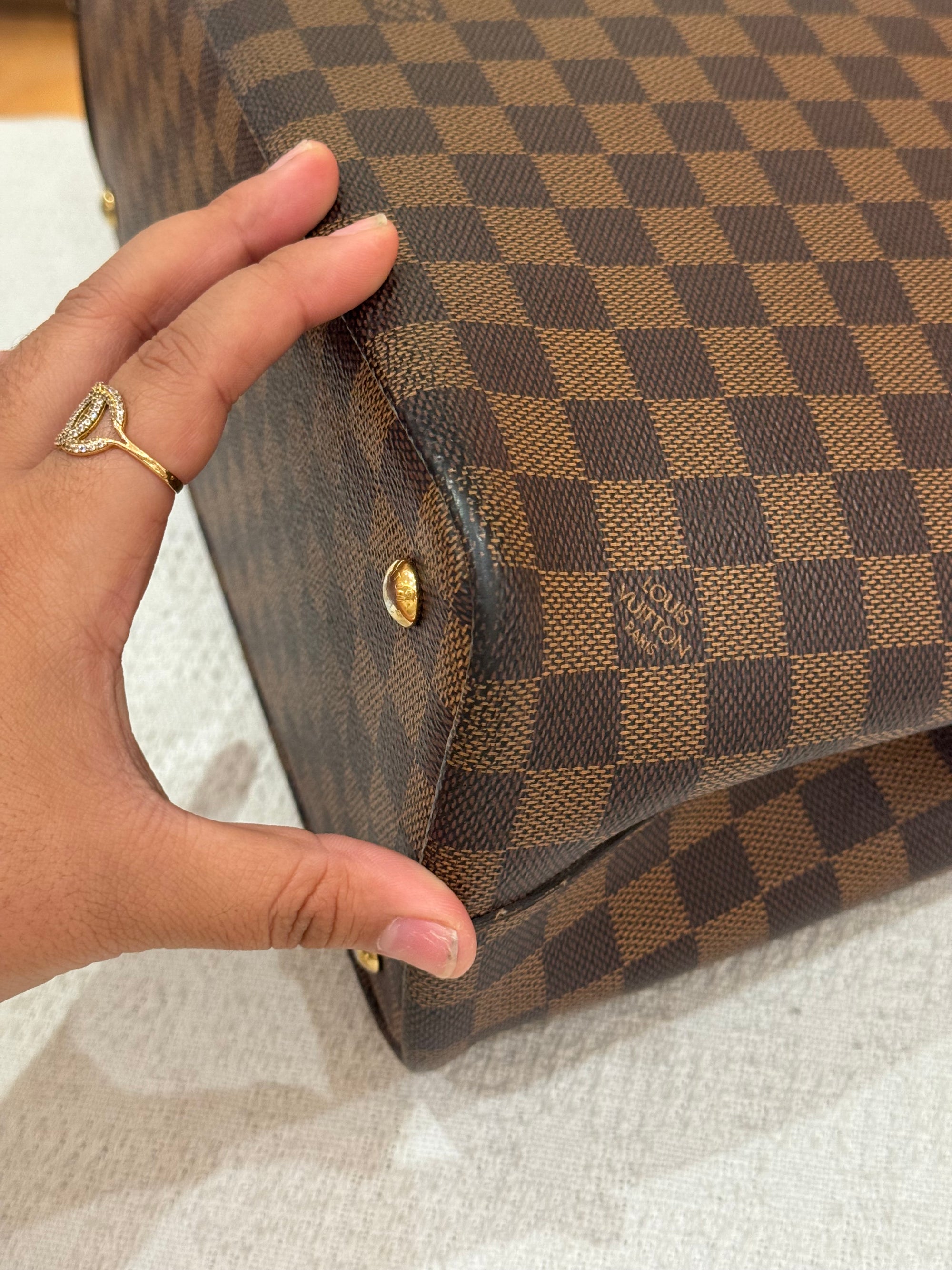 Louis Vuitton Kensington Damier