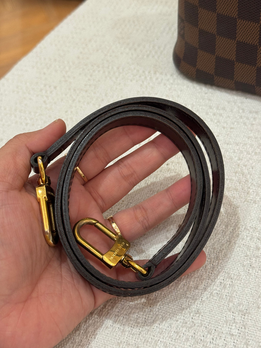 Louis Vuitton Kensington Damier