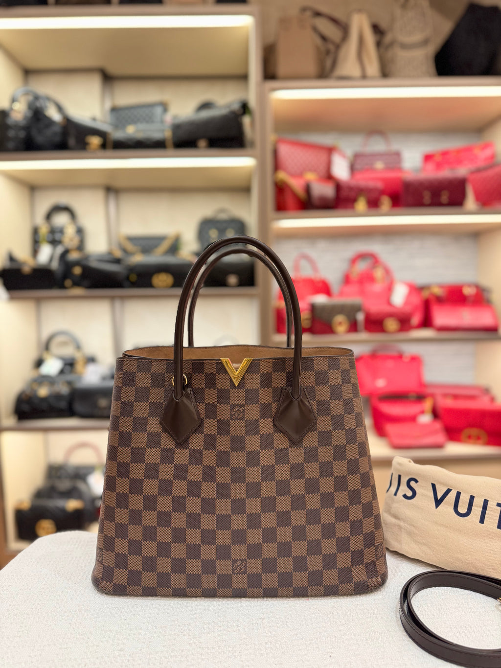 Louis Vuitton Kensington Damier
