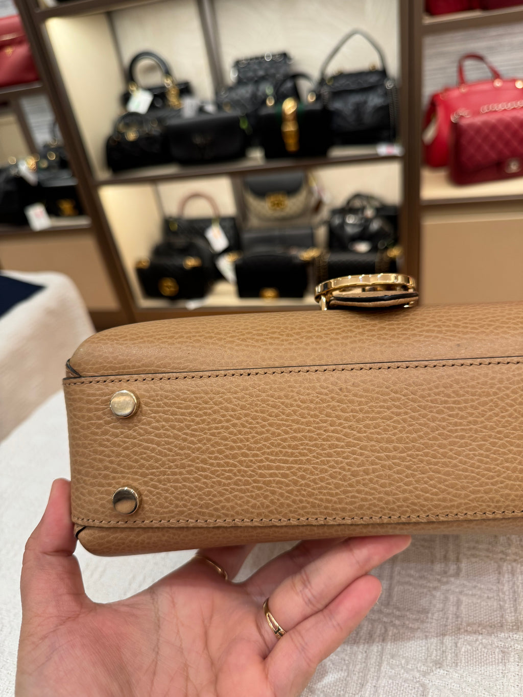Gucci Interlock Tophandle Beige
