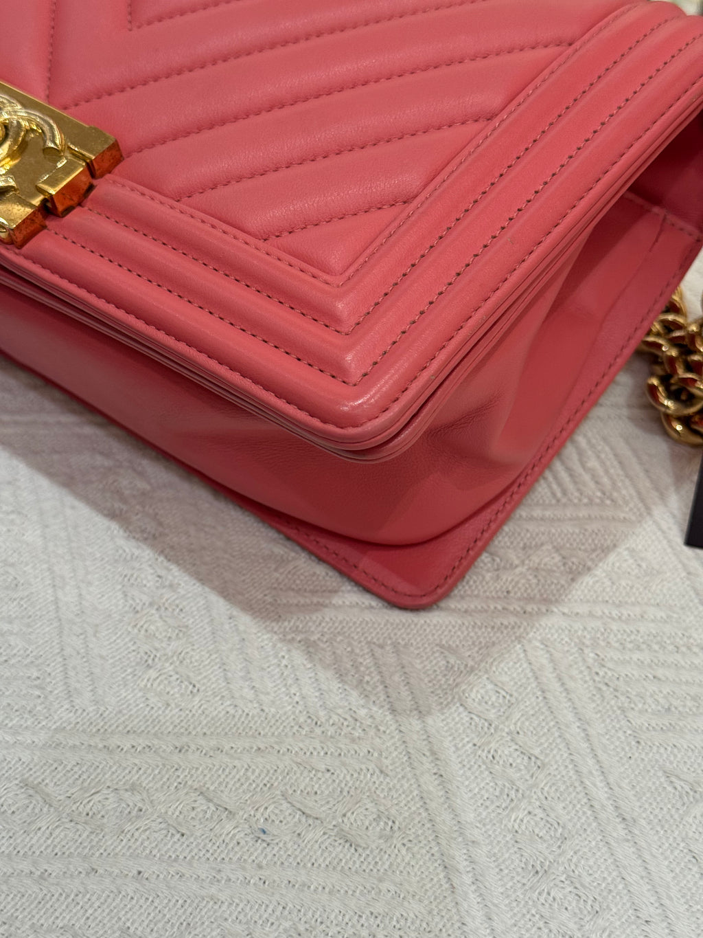 Chanel Boy Medium Chevron