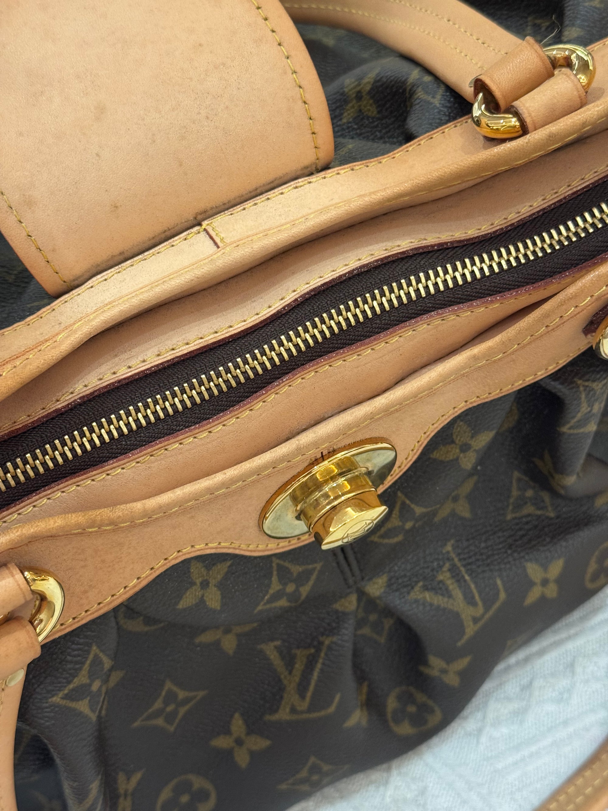 Louis Vuitton Boetie Monogram