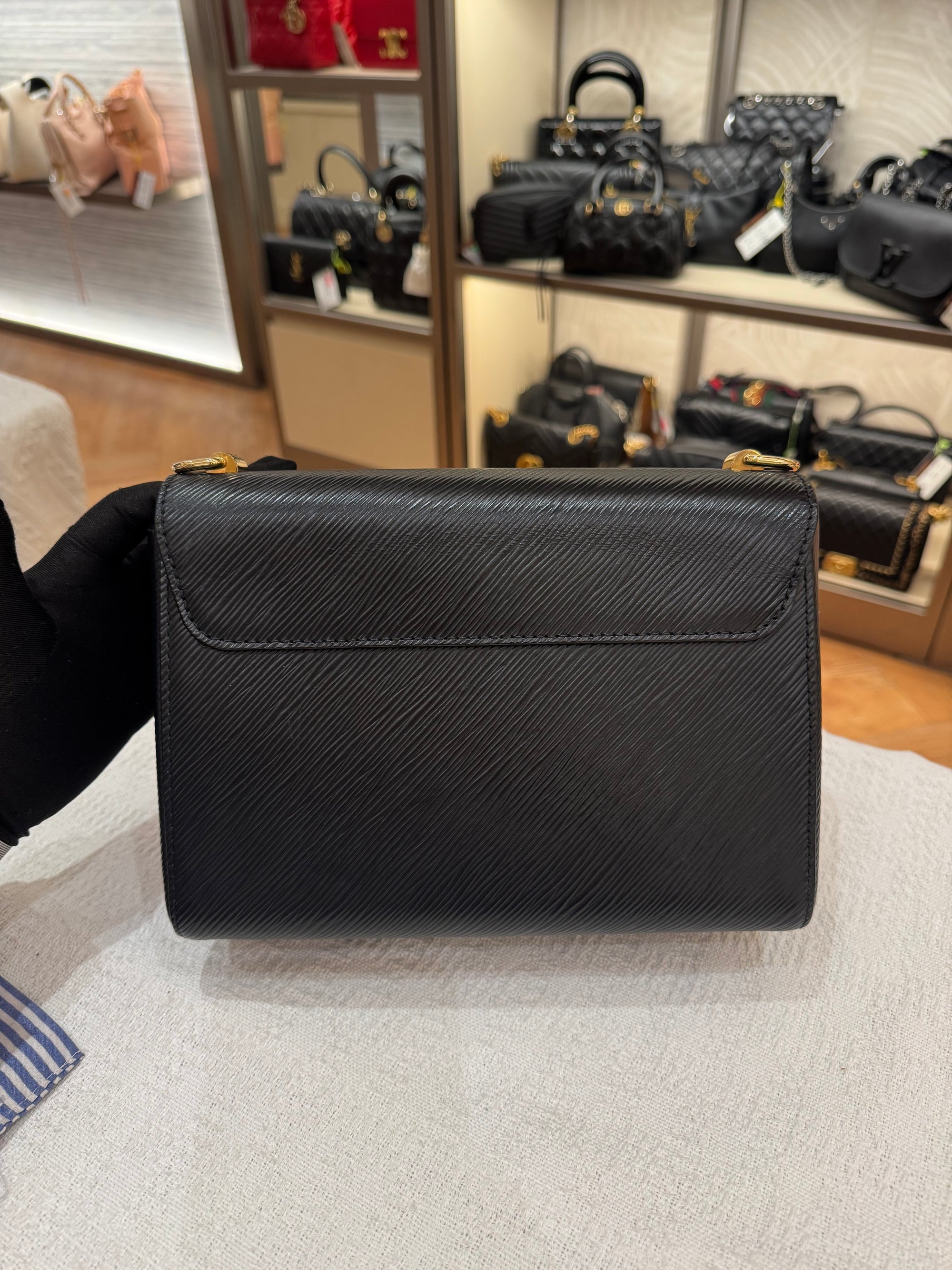 Louis Vuitton Twist Epi Leather MM Black
