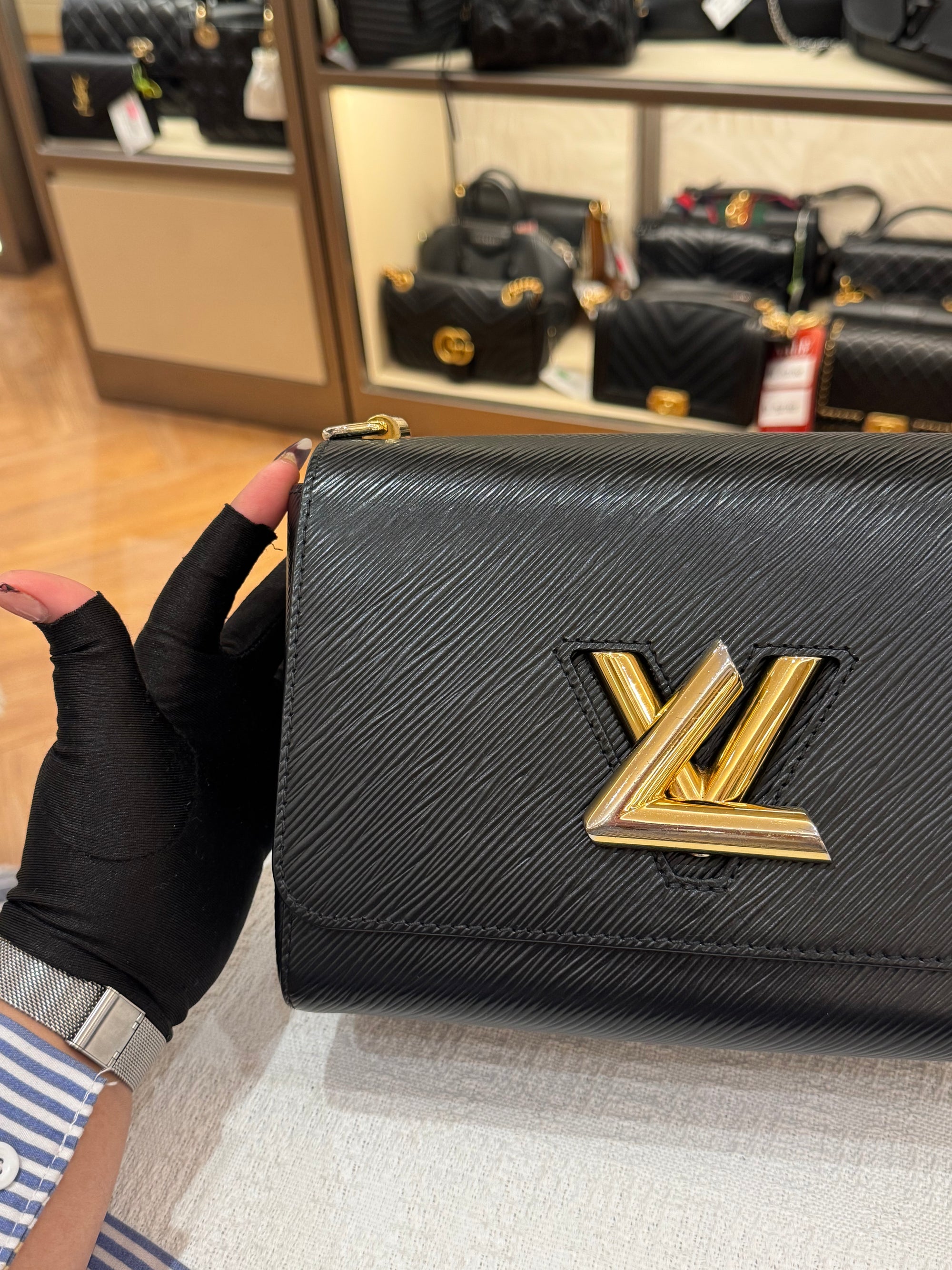 Louis Vuitton Twist Epi Leather MM Black