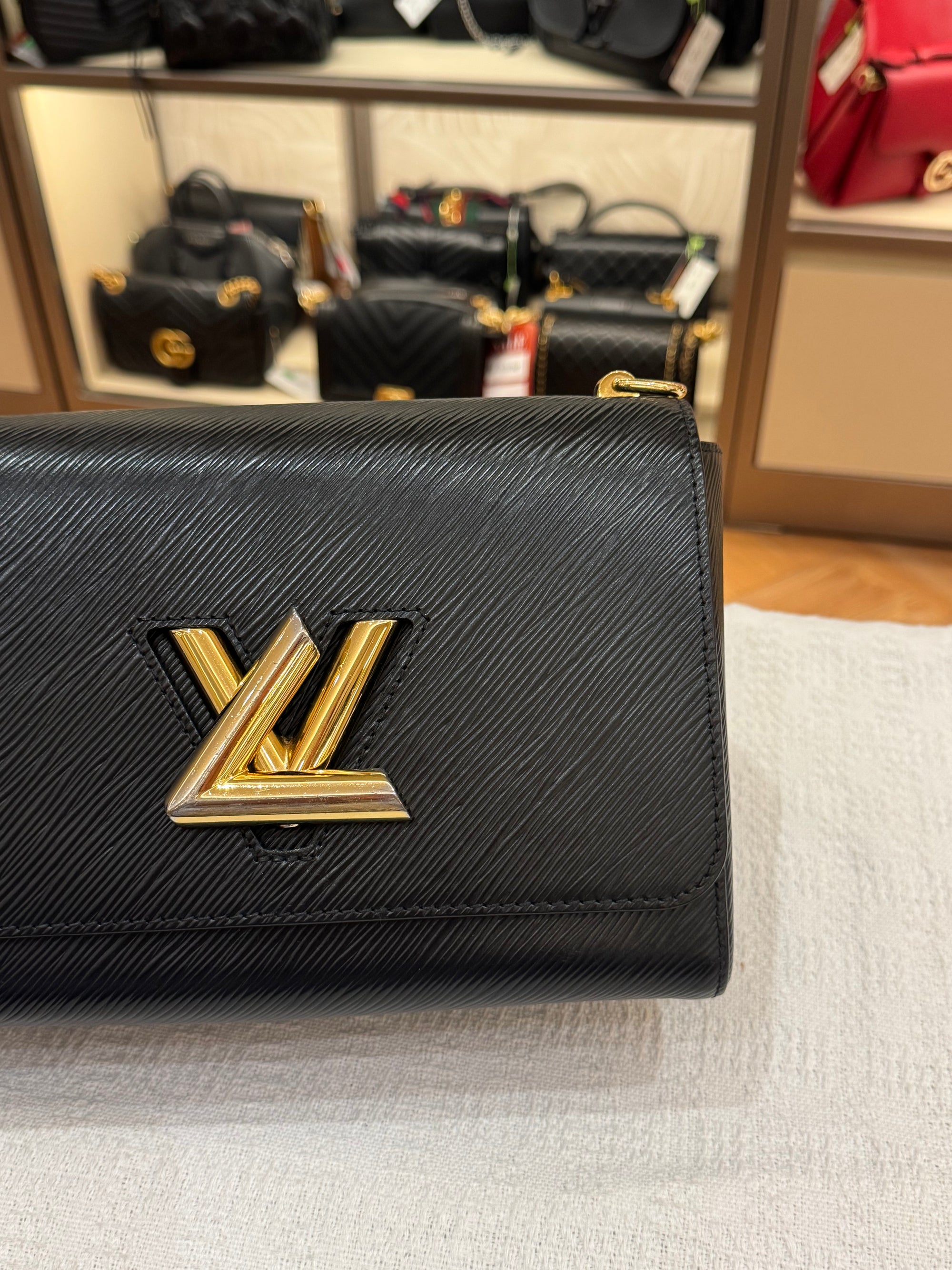 Louis Vuitton Twist Epi Leather MM Black