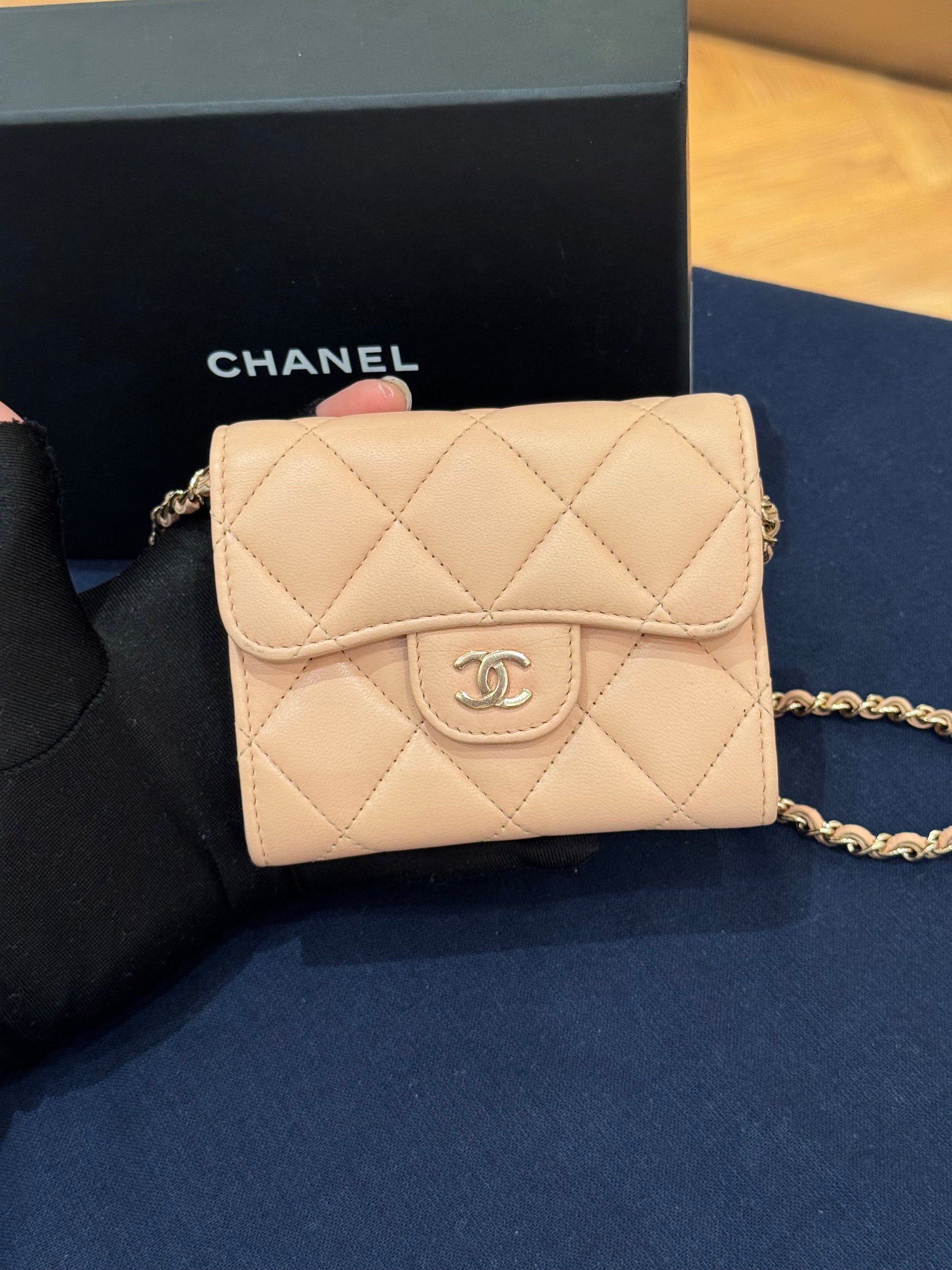 Chanel Claasic Cardholder On Chain Pink
