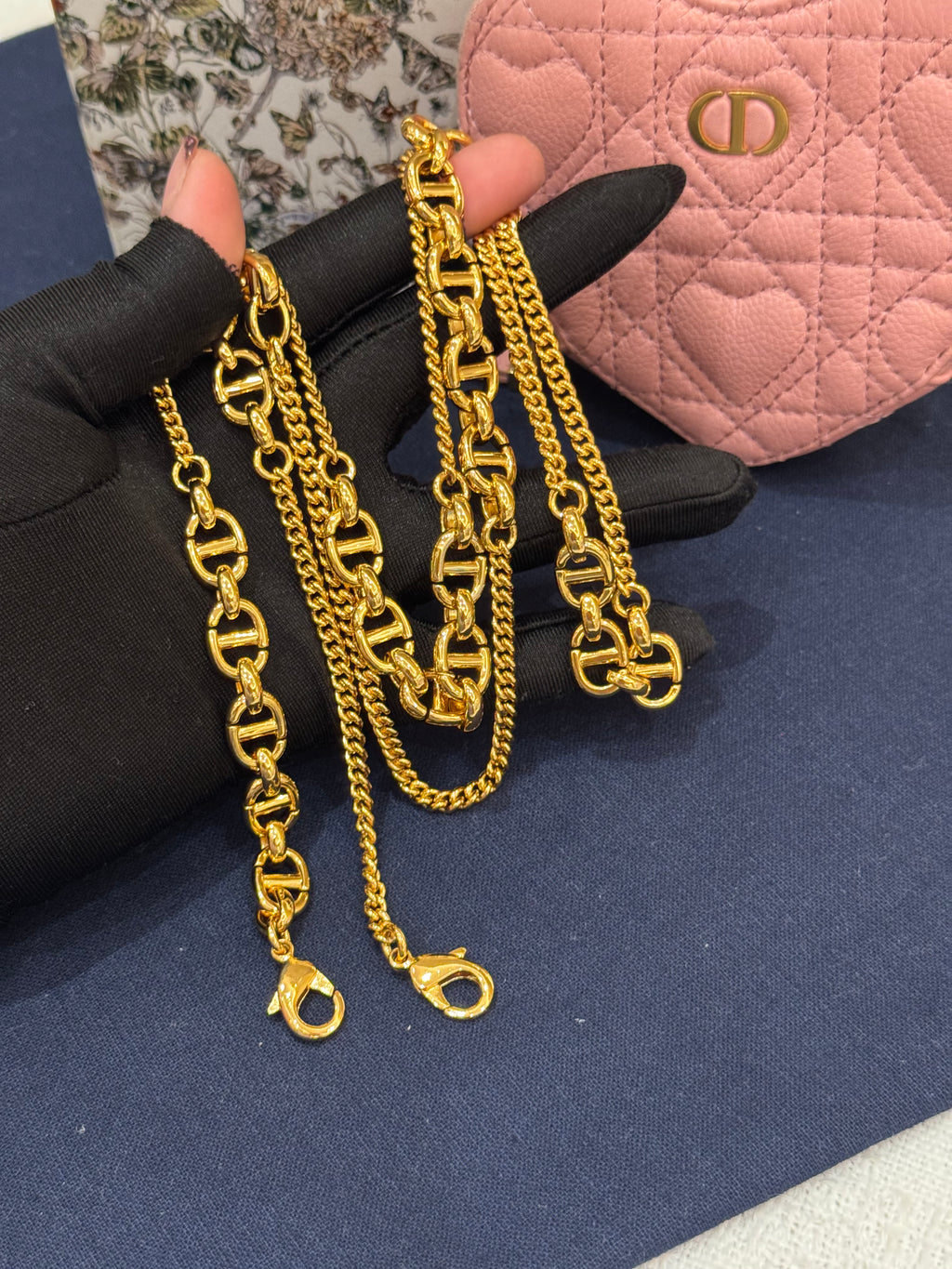 Dior Caro Chain Pouch Heart Pink