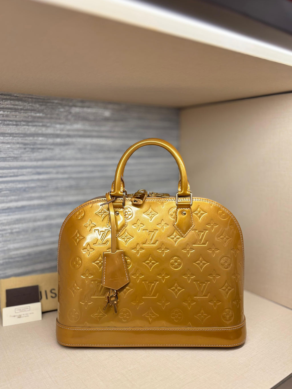Louis Vuitton Alma PM Vernis