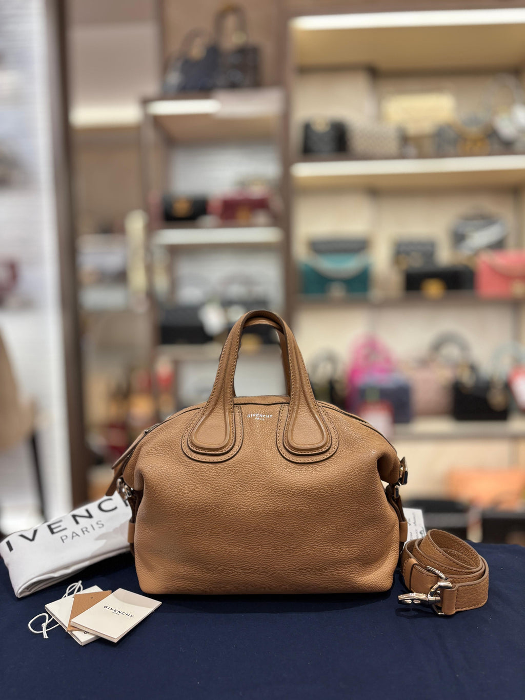 Givenchy Nightingale