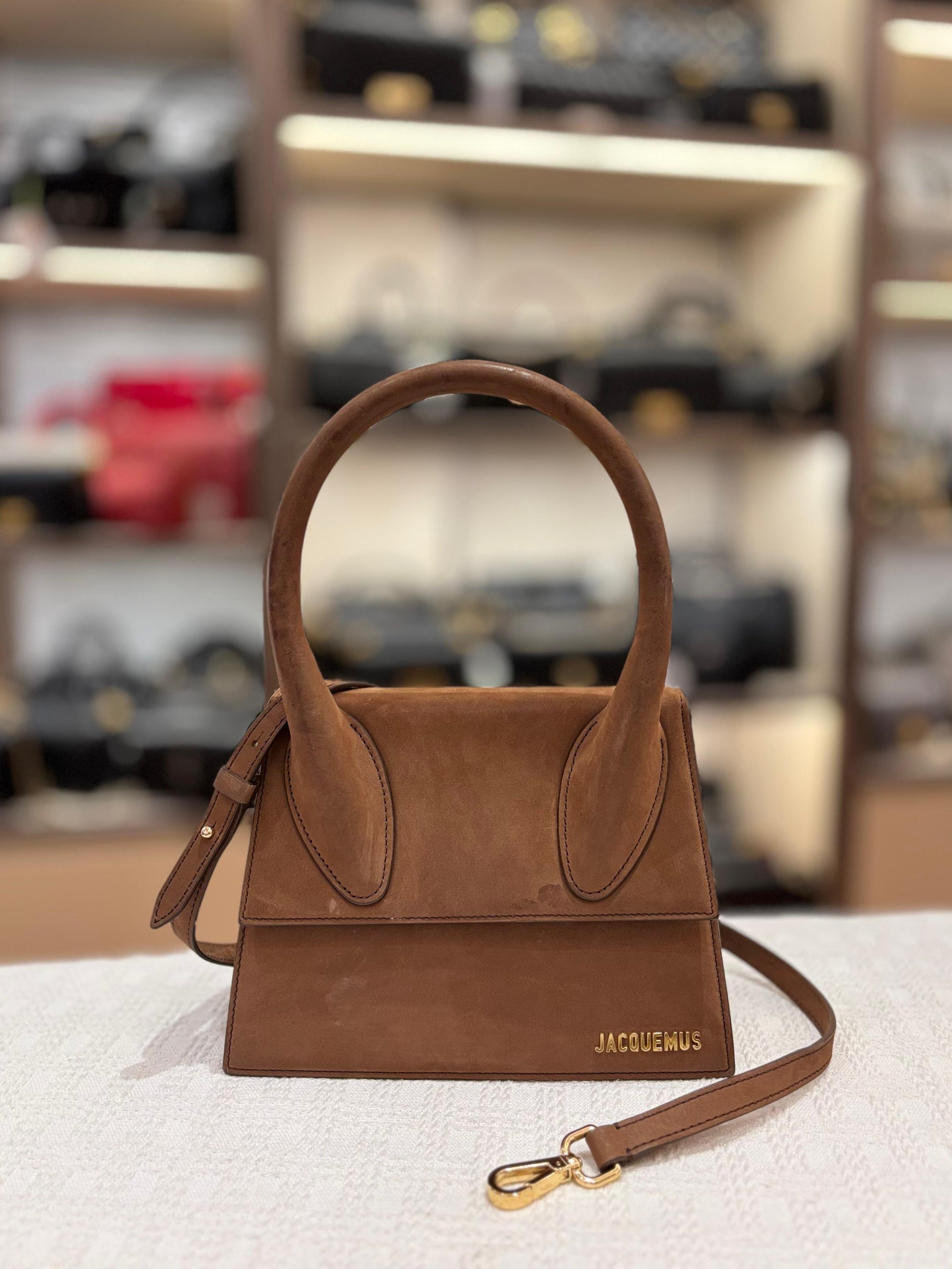 Jacquemus Le Grand Chiquito suede brown