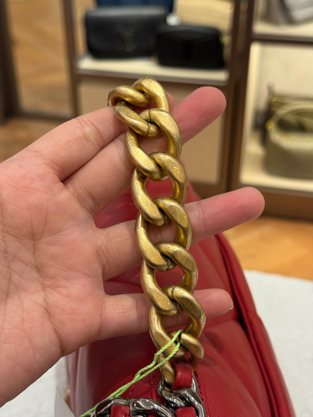 Chanel 19 Medium