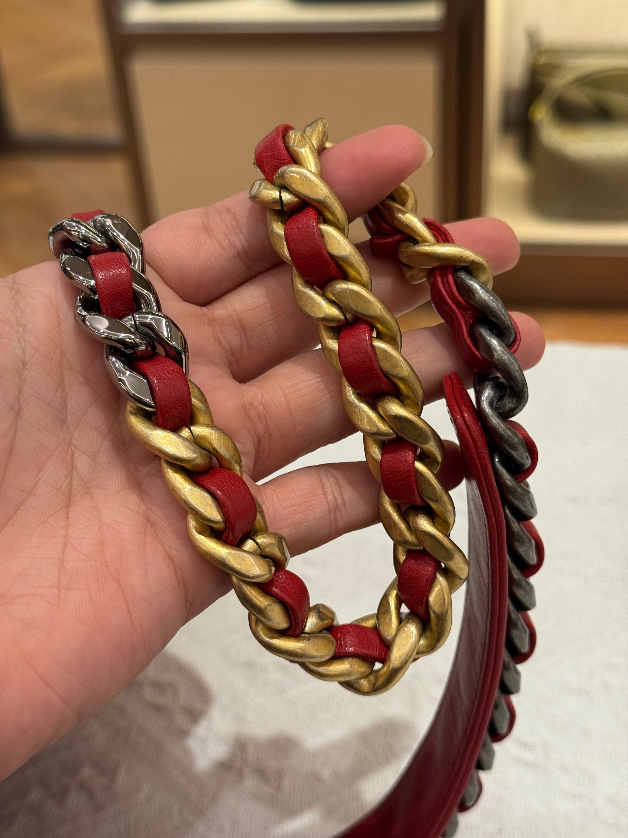 Chanel 19 Medium