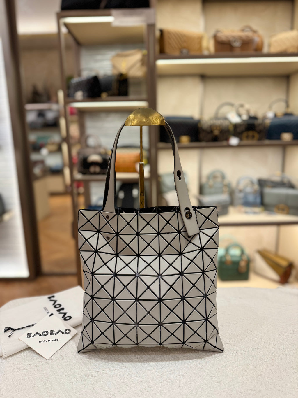 Bao Bao Totebag Grey