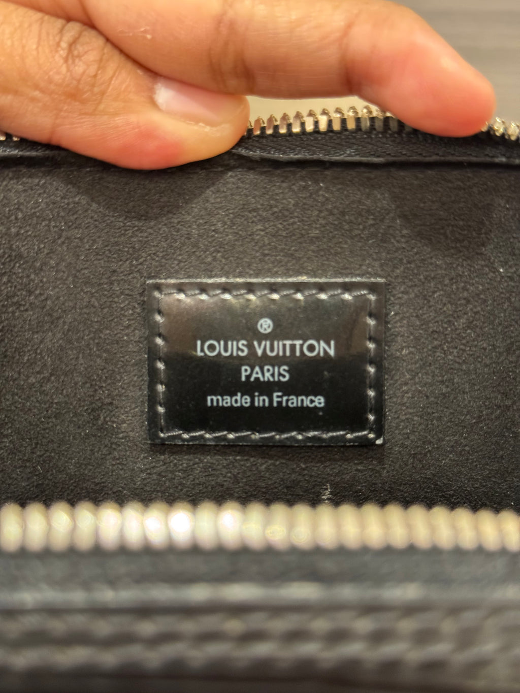 Louis Vuitton Alma PM Epi black Patent