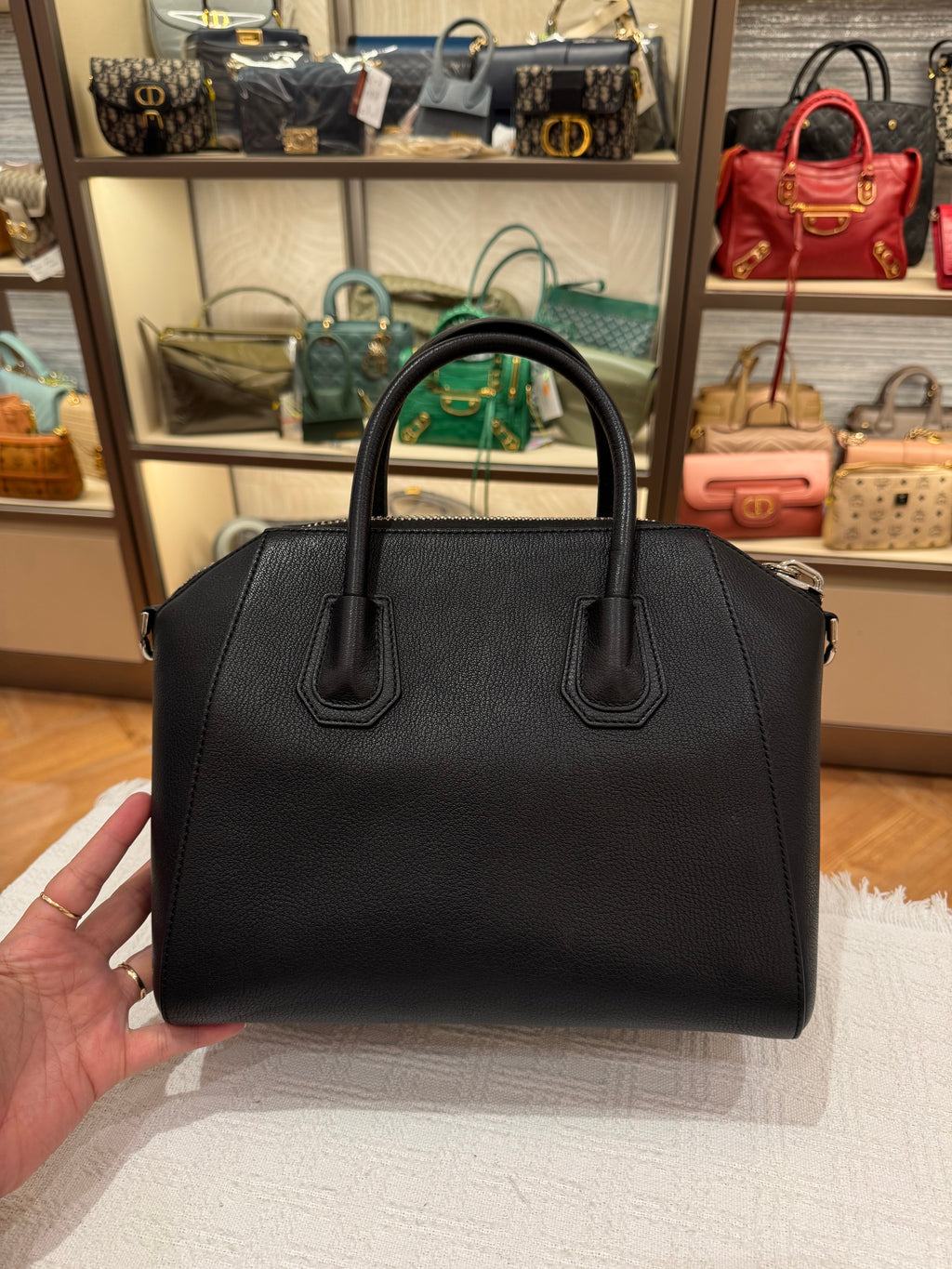 Givenchy Antigona Small Black